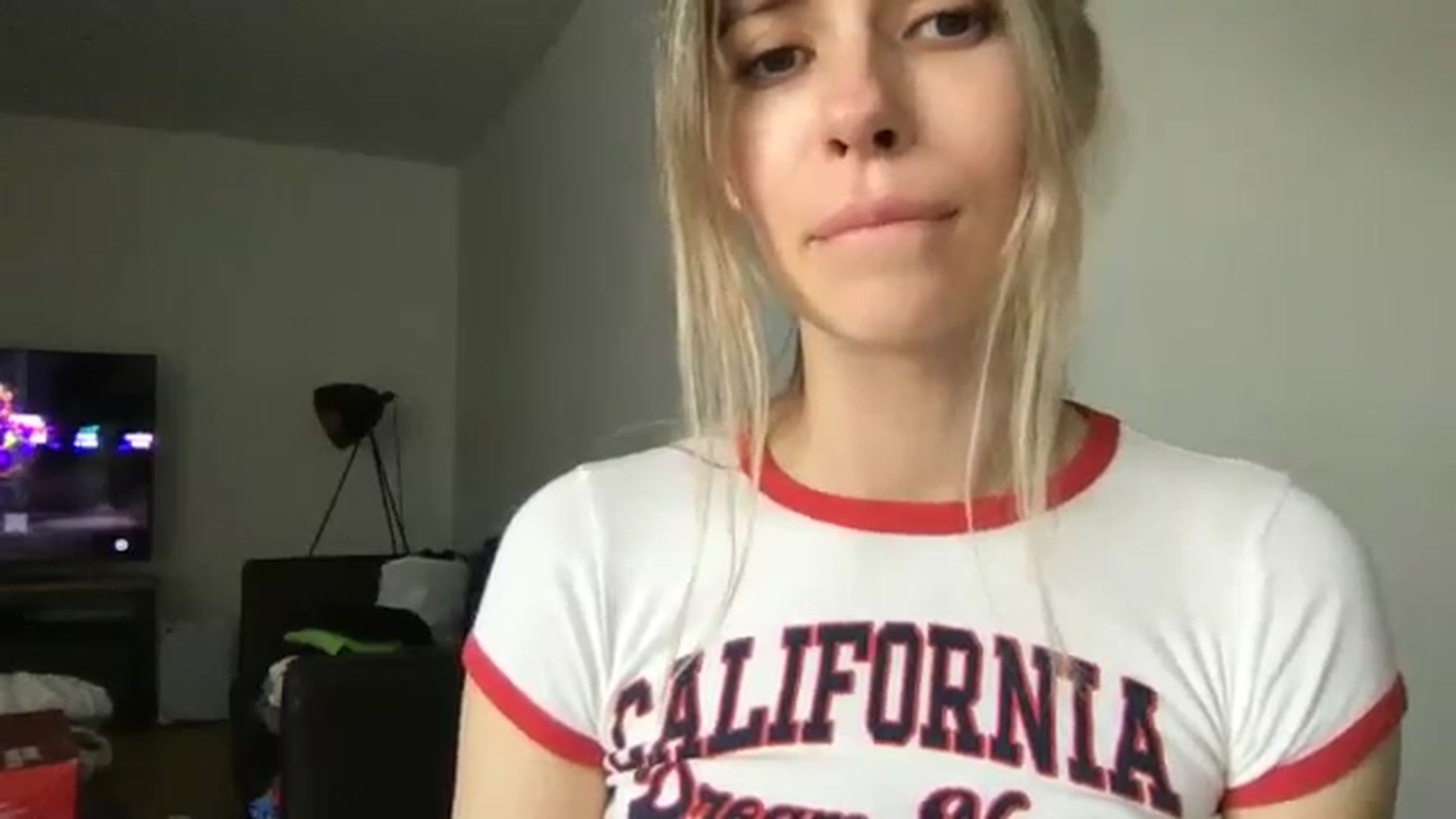 Gallery image thumbnail from neverinmylife's myfreecams stream on, 04/13/2025, 13:15 image 19 of 20