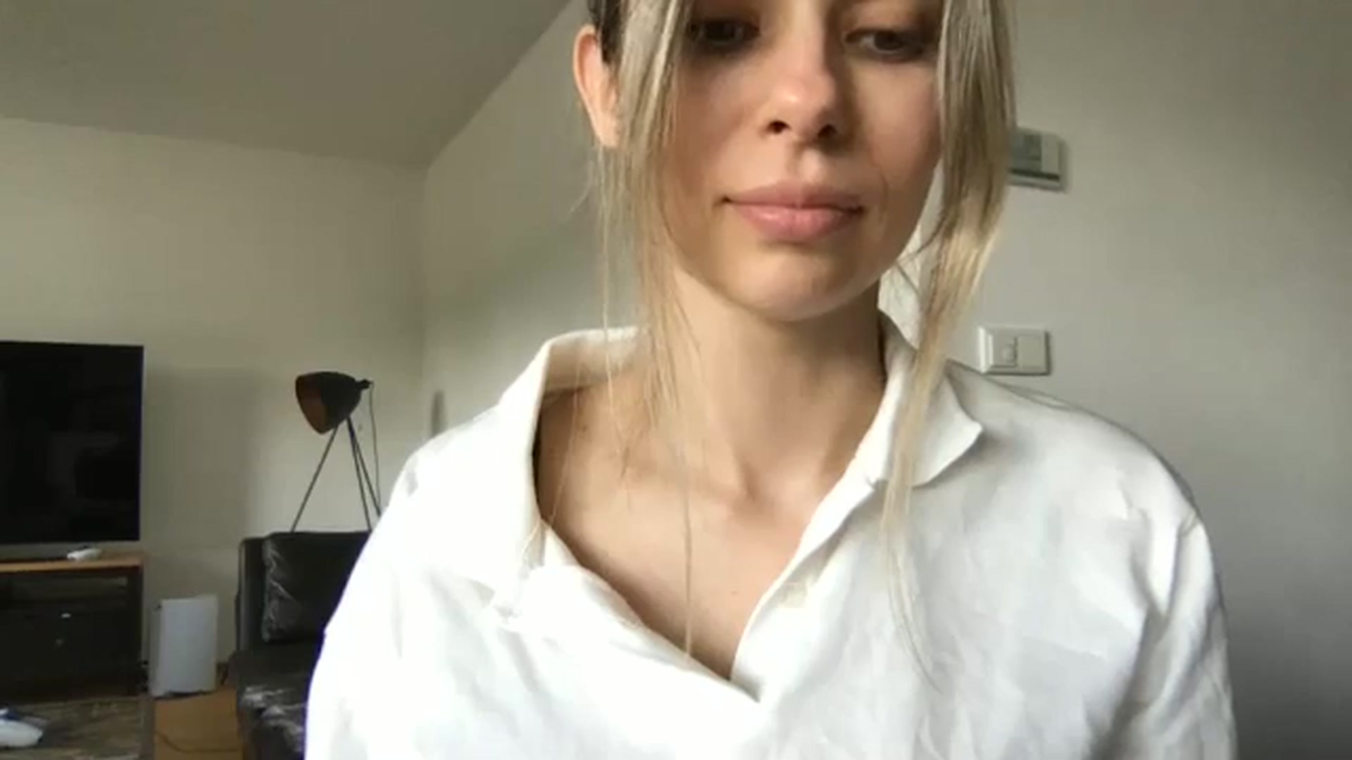 Gallery image thumbnail from neverinmylife's myfreecams stream on, 04/23/2025, 11:47 image 18 of 20