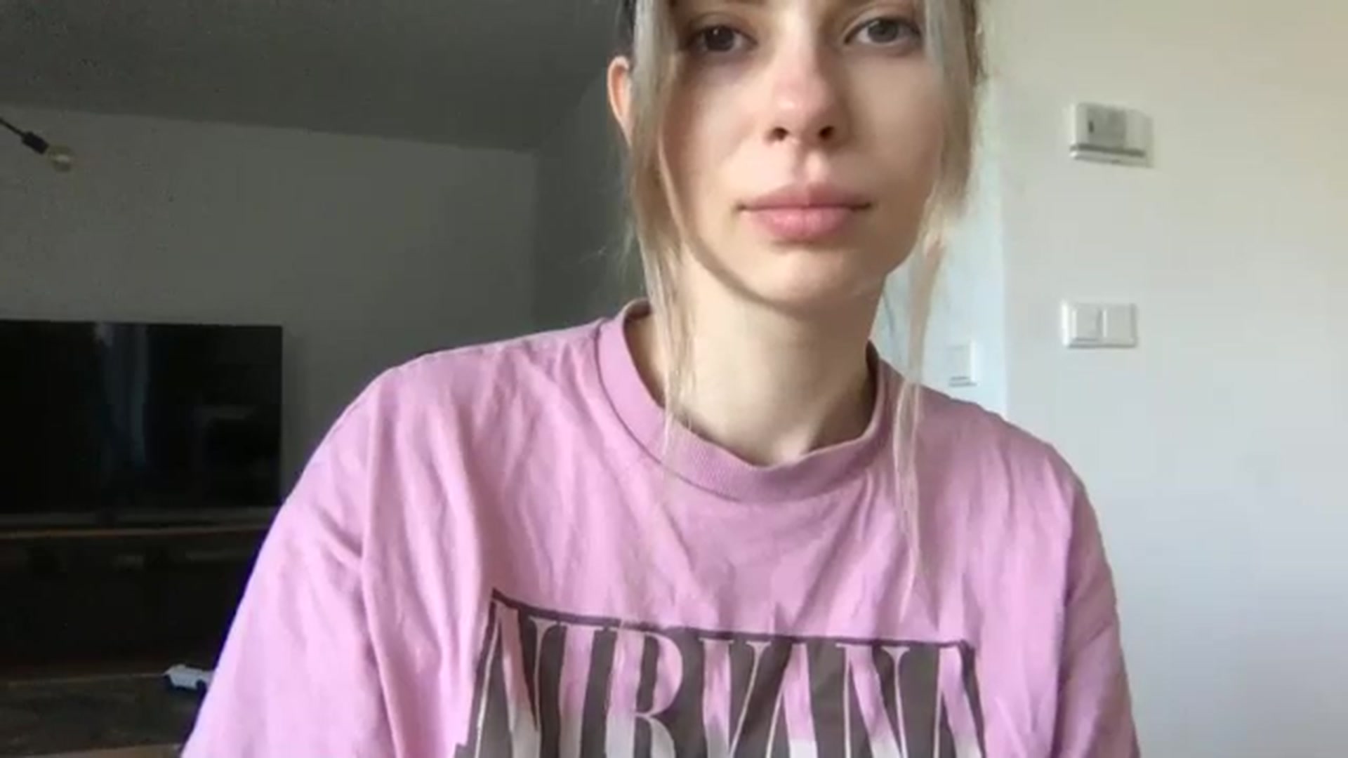 Gallery image thumbnail from neverinmylife's myfreecams stream on, 04/28/2025, 08:00 image 2 of 20