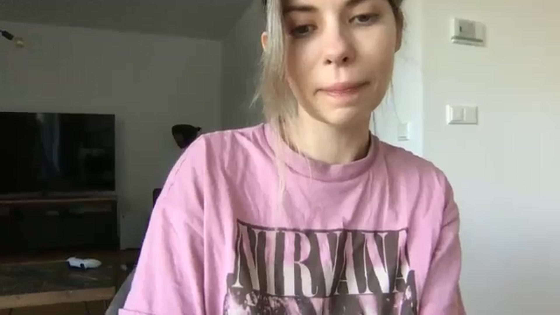 Gallery image thumbnail from neverinmylife's myfreecams stream on, 04/28/2025, 08:00 image 19 of 20