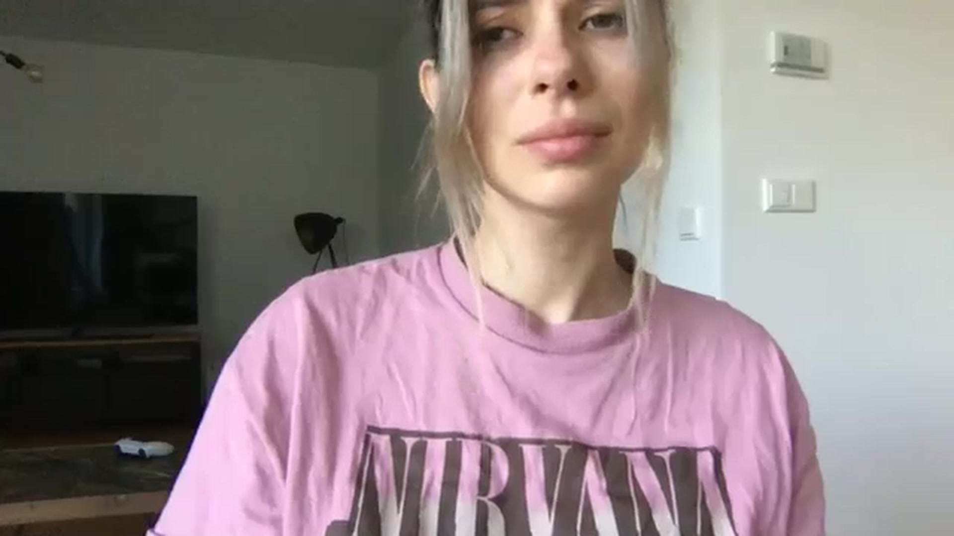 Gallery image thumbnail from neverinmylife's myfreecams stream on, 04/28/2025, 08:00 image 17 of 20