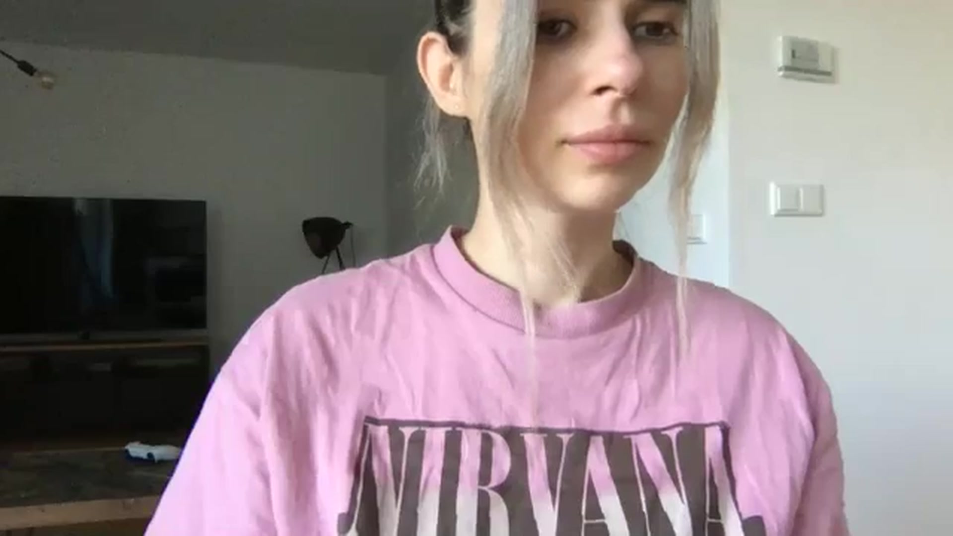 Gallery image thumbnail from neverinmylife's myfreecams stream on, 04/28/2025, 08:00 image 13 of 20