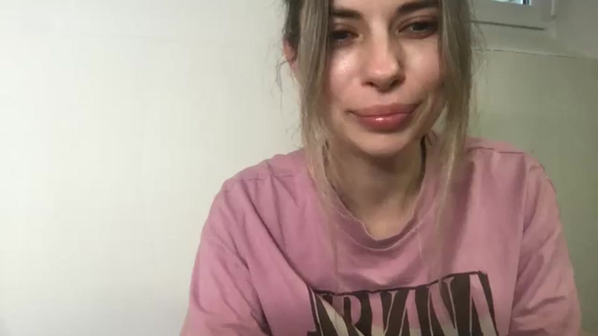 Gallery image thumbnail from neverinmylife's myfreecams stream on, 05/01/2025, 12:20 image 6 of 20