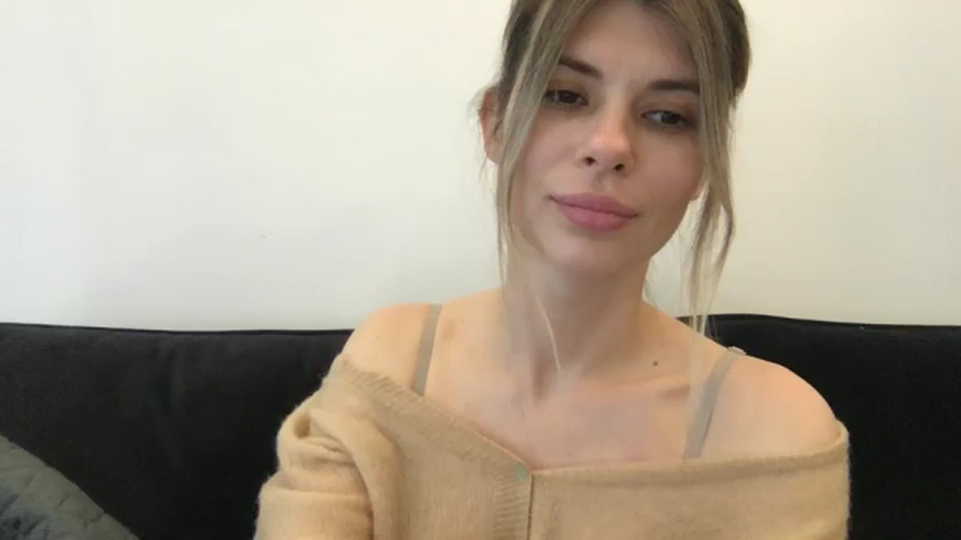 Gallery image thumbnail from neverinmylife's myfreecams stream on, 05/07/2025, 15:30 image 4 of 20