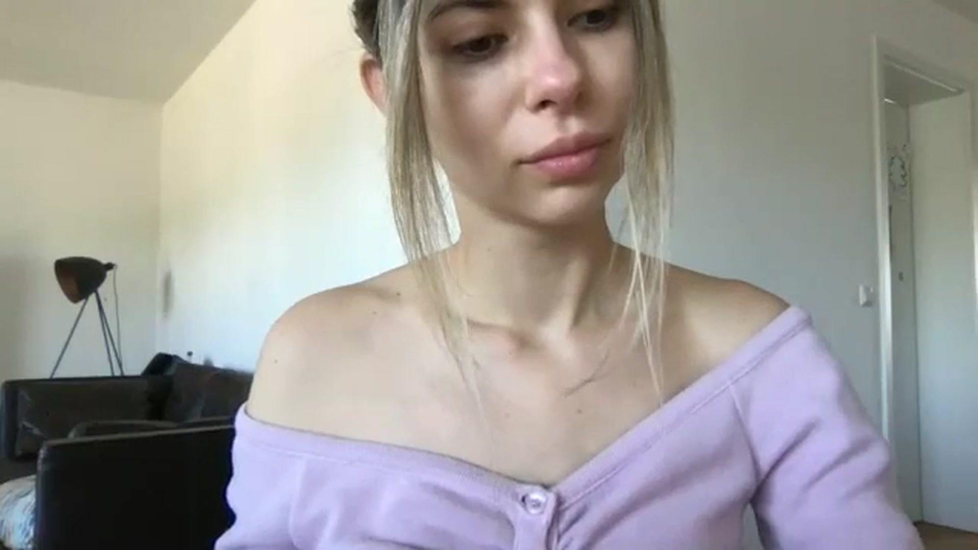 Gallery image thumbnail from neverinmylife's myfreecams stream on, 05/10/2025, 09:48 image 2 of 20