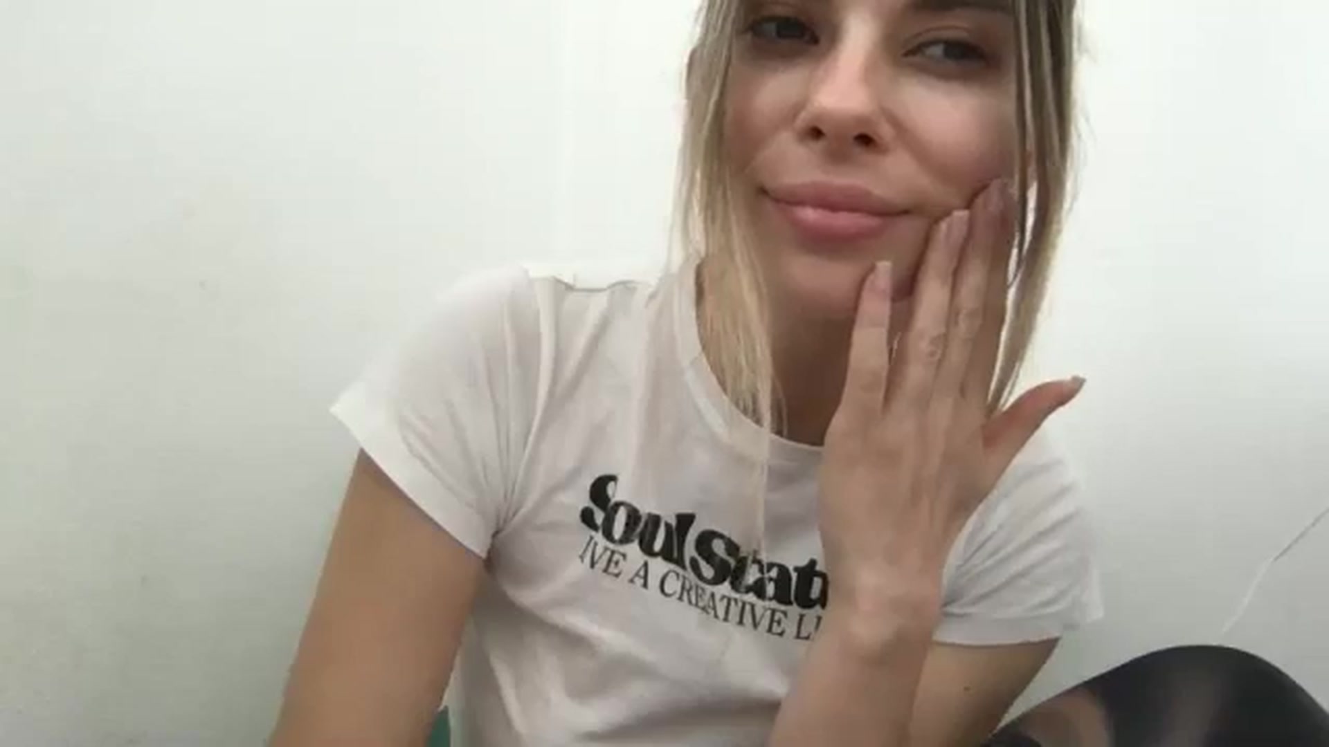 Gallery image thumbnail from neverinmylife's myfreecams stream on, 05/14/2025, 13:19 image 20 of 20