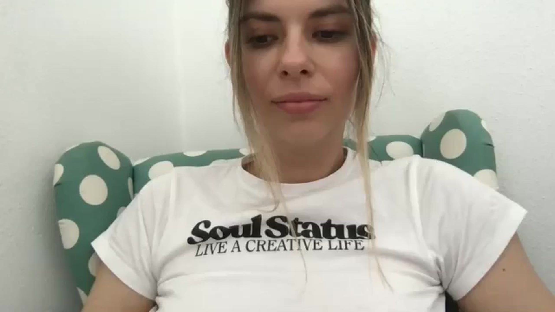 Gallery image thumbnail from neverinmylife's myfreecams stream on, 05/14/2025, 13:19 image 9 of 20