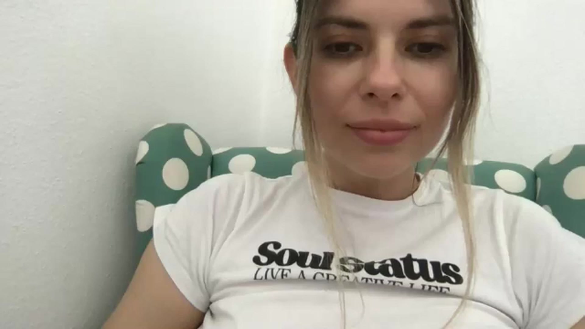 Gallery image thumbnail from neverinmylife's myfreecams stream on, 05/14/2025, 13:19 image 15 of 20