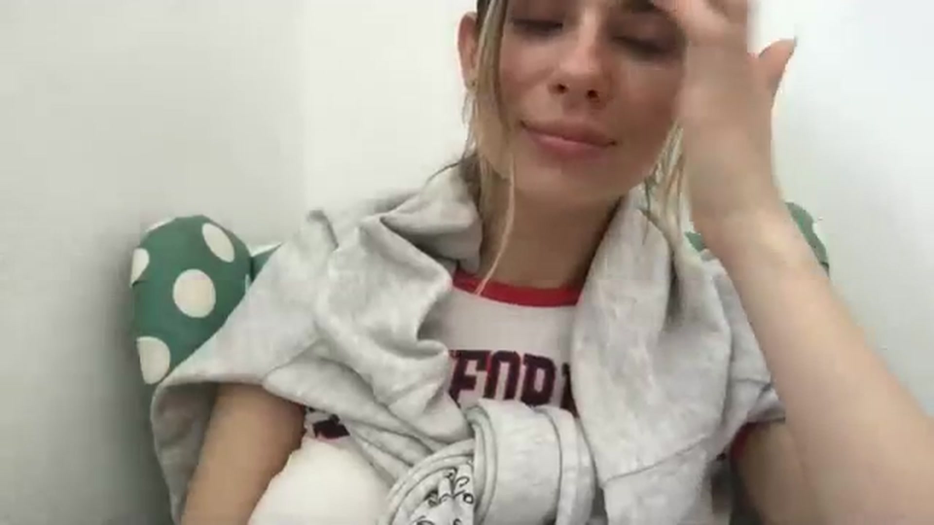 Gallery image thumbnail from neverinmylife's myfreecams stream on, 05/26/2025, 12:07 image 13 of 20