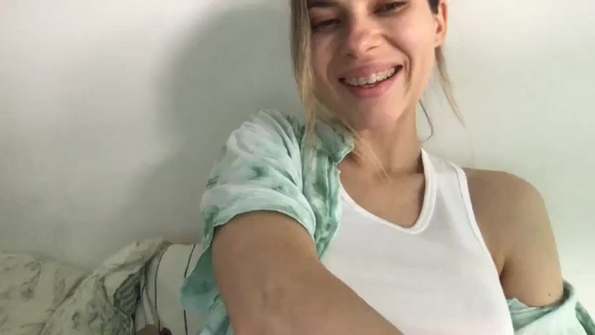 Gallery image thumbnail from neverinmylife's myfreecams stream on, 06/11/2025, 10:28 image 5 of 20