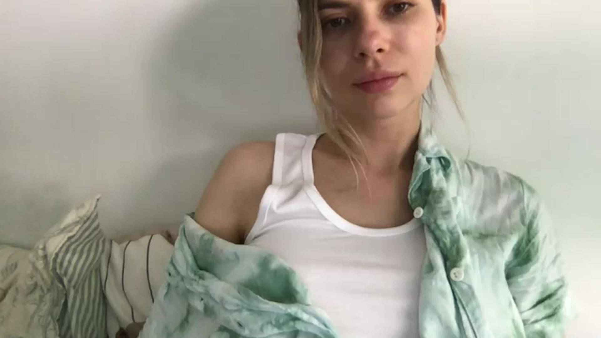 Gallery image thumbnail from neverinmylife's myfreecams stream on, 06/11/2025, 11:04 image 10 of 20