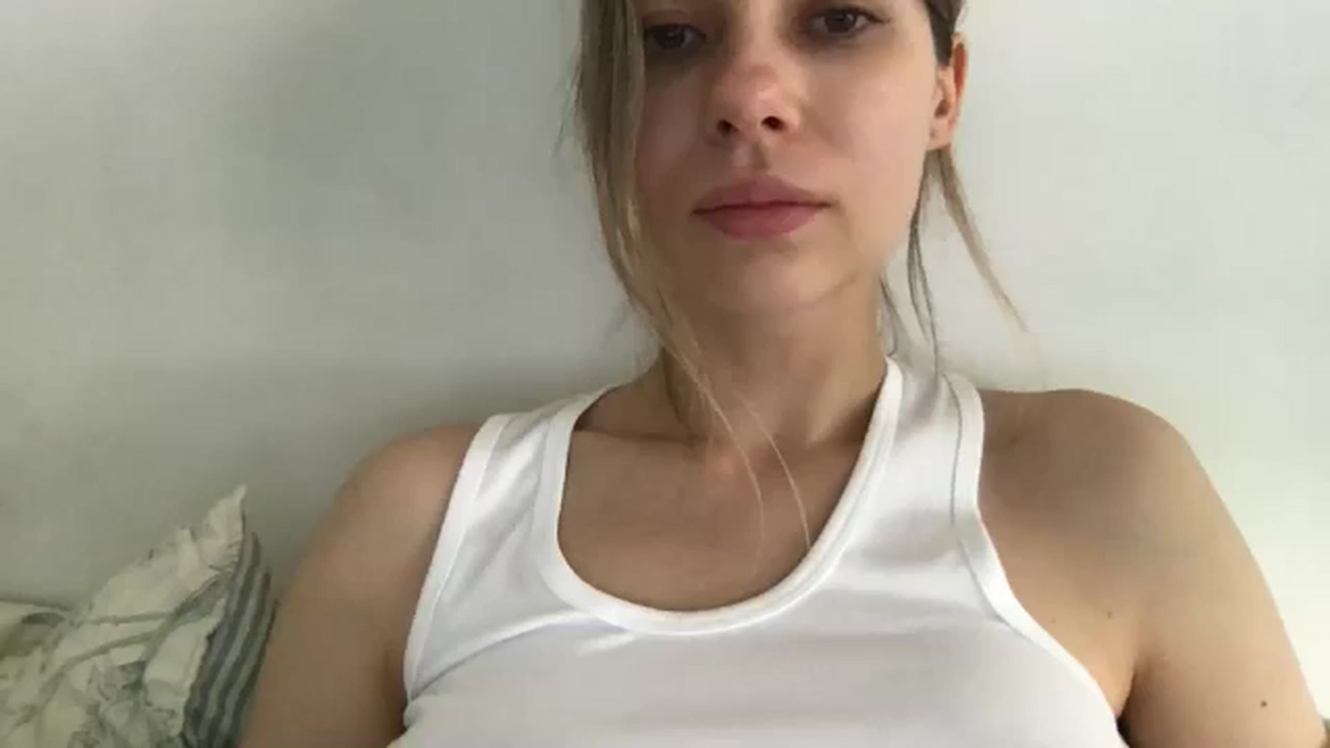 Gallery image thumbnail from neverinmylife's myfreecams stream on, 06/11/2025, 11:47 image 3 of 20