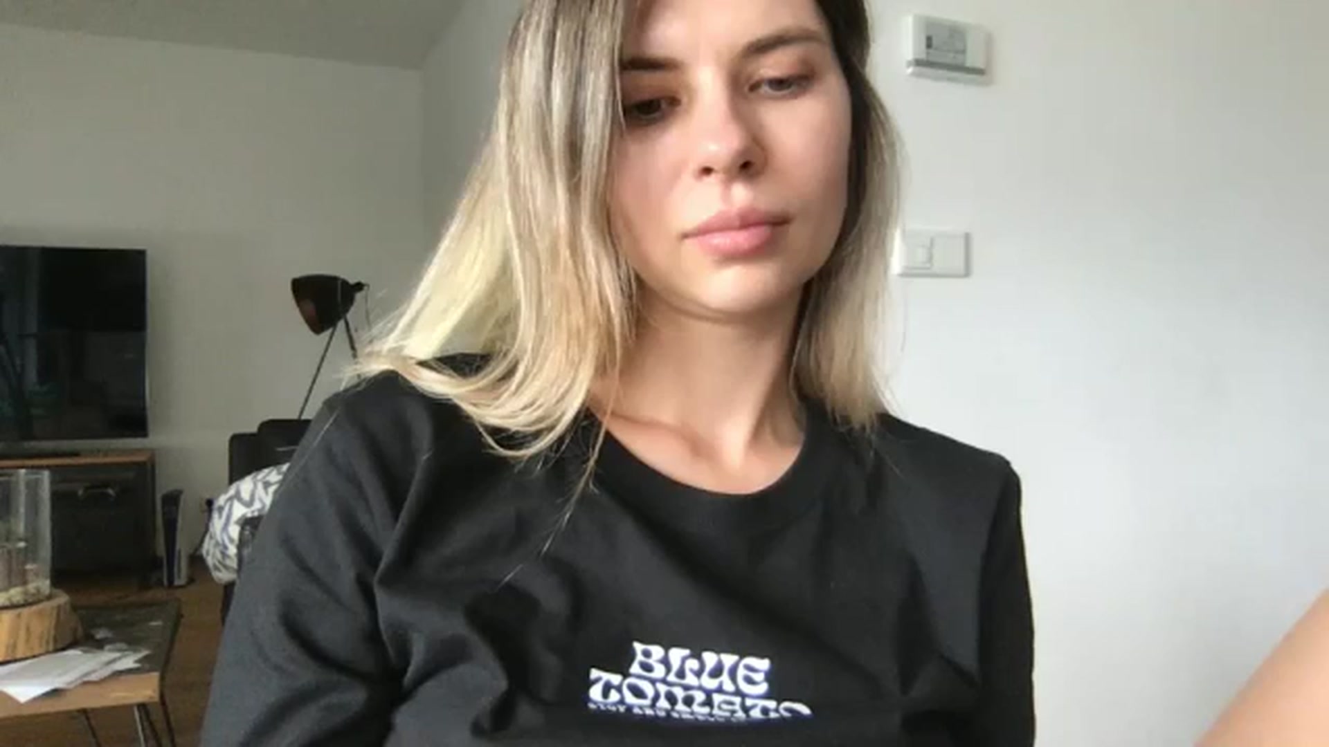 Gallery image thumbnail from neverinmylife's myfreecams stream on, 06/26/2025, 10:10 image 18 of 20