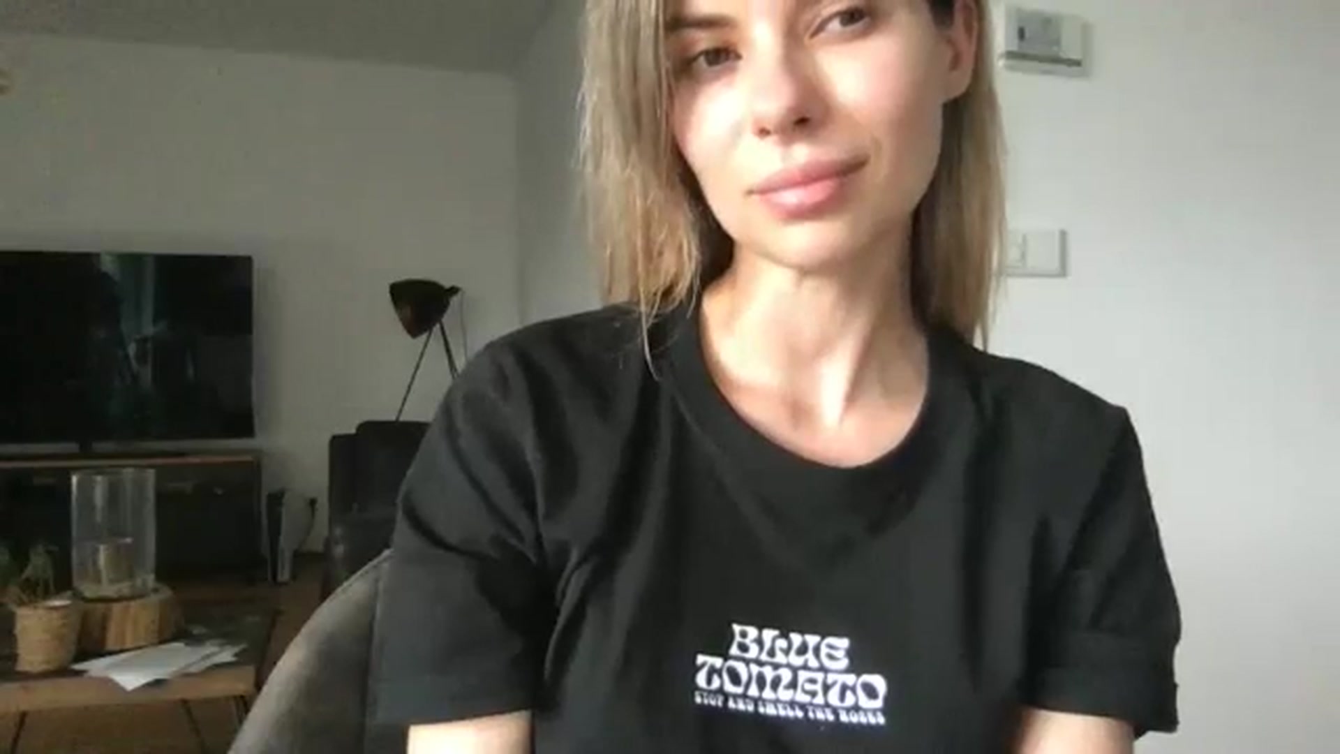 Gallery image thumbnail from neverinmylife's myfreecams stream on, 06/26/2025, 12:03 image 4 of 20