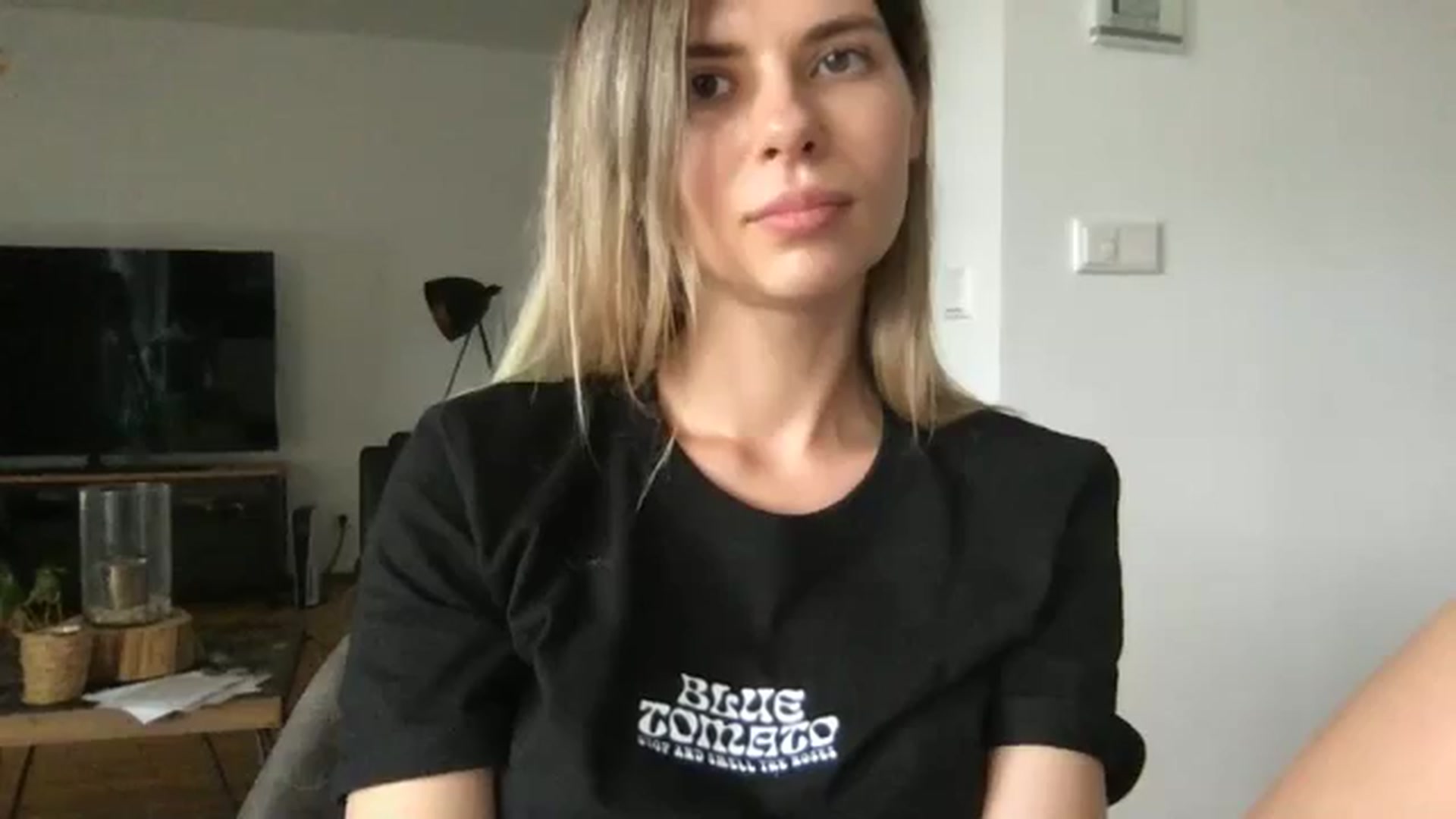 Gallery image thumbnail from neverinmylife's myfreecams stream on, 06/26/2025, 12:03 image 14 of 20