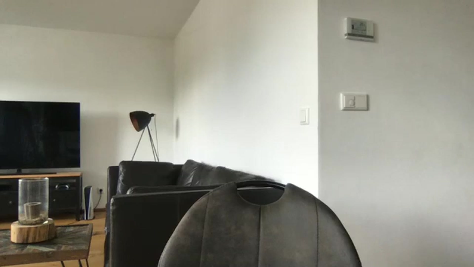 Gallery image thumbnail from neverinmylife's myfreecams stream on, 06/27/2025, 09:24 image 16 of 20