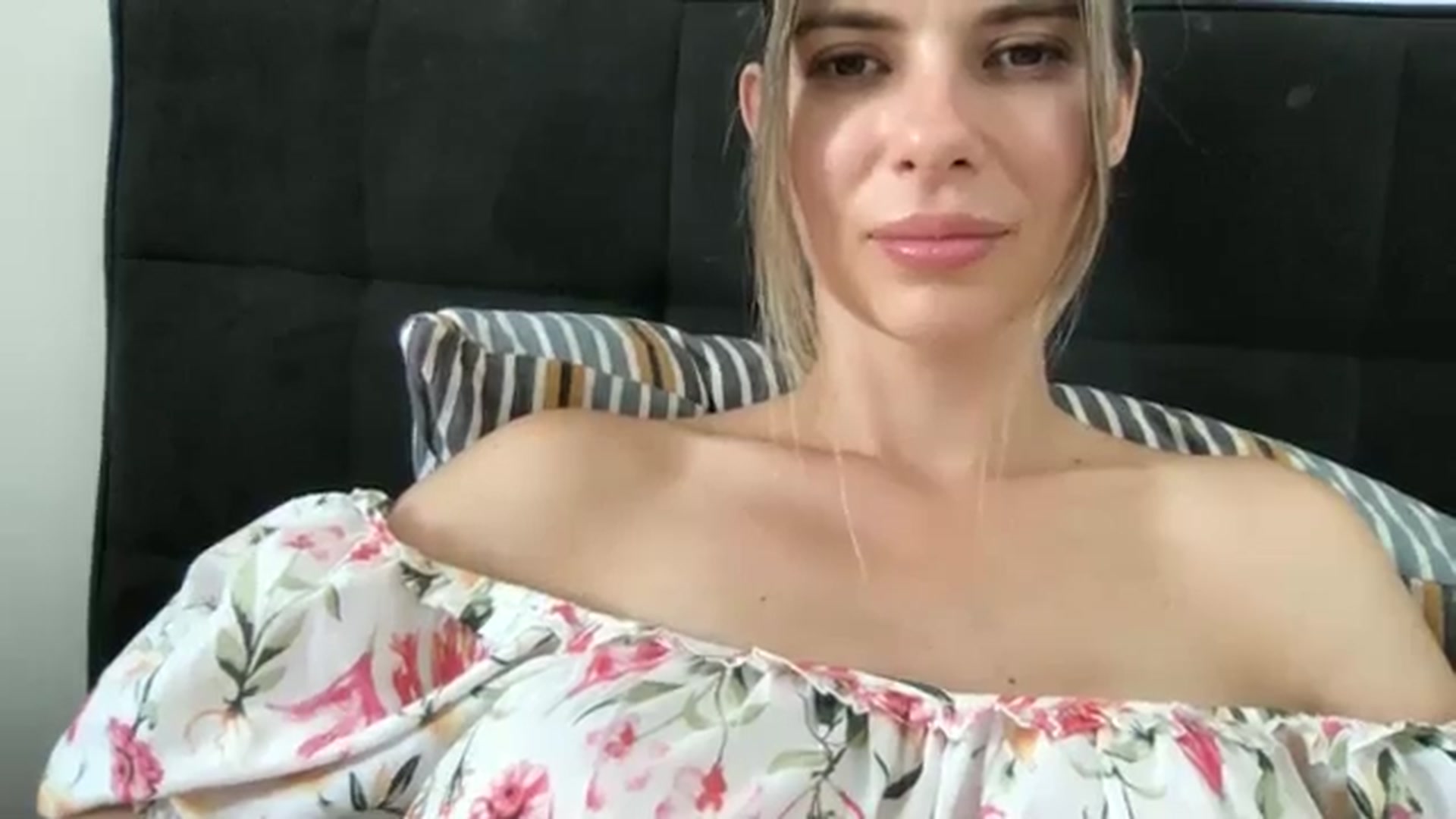 Gallery image thumbnail from neverinmylife's myfreecams stream on, 07/06/2025, 10:21 image 5 of 20