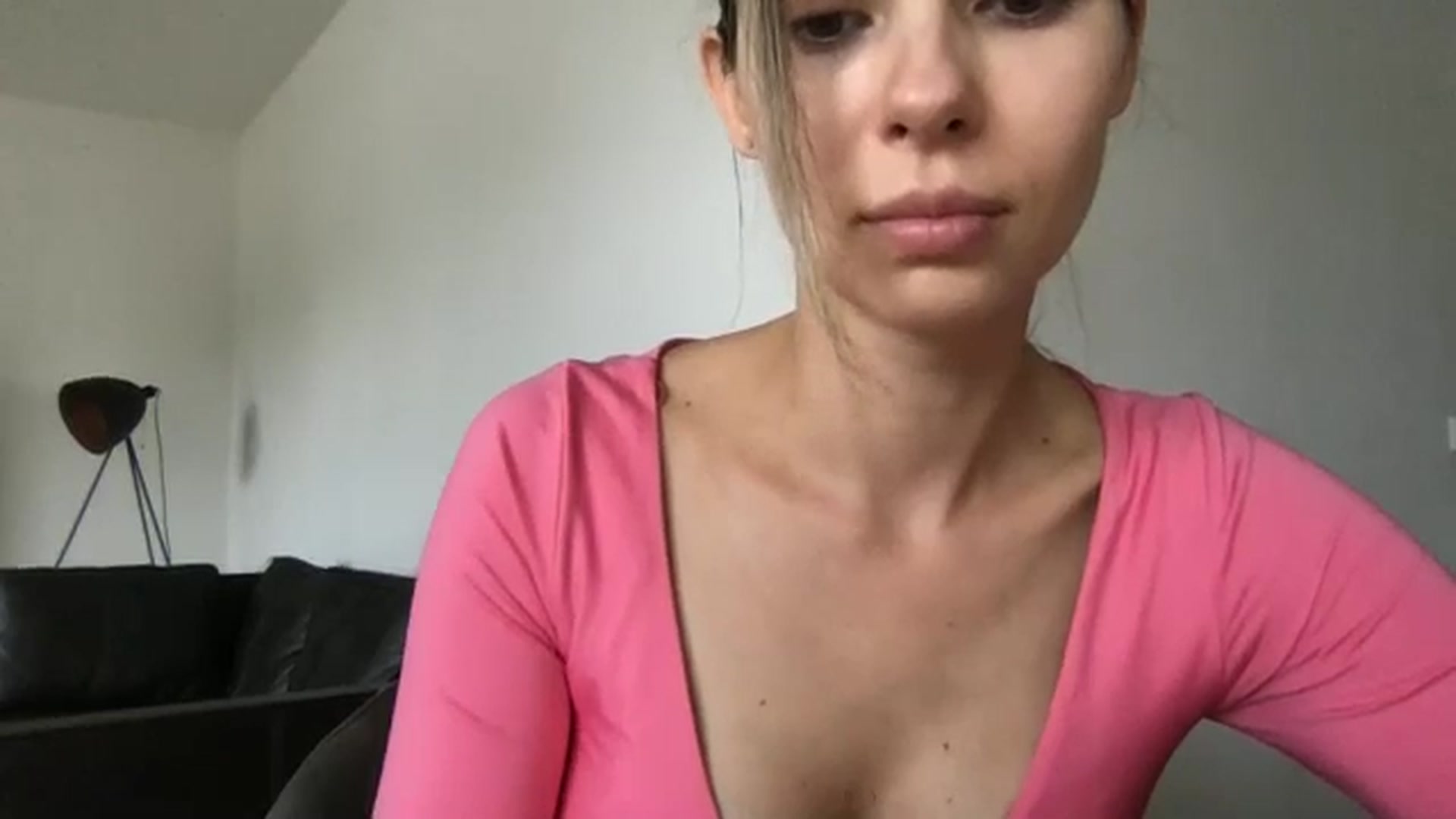 Gallery image thumbnail from neverinmylife's myfreecams stream on, 07/15/2025, 09:53 image 19 of 20