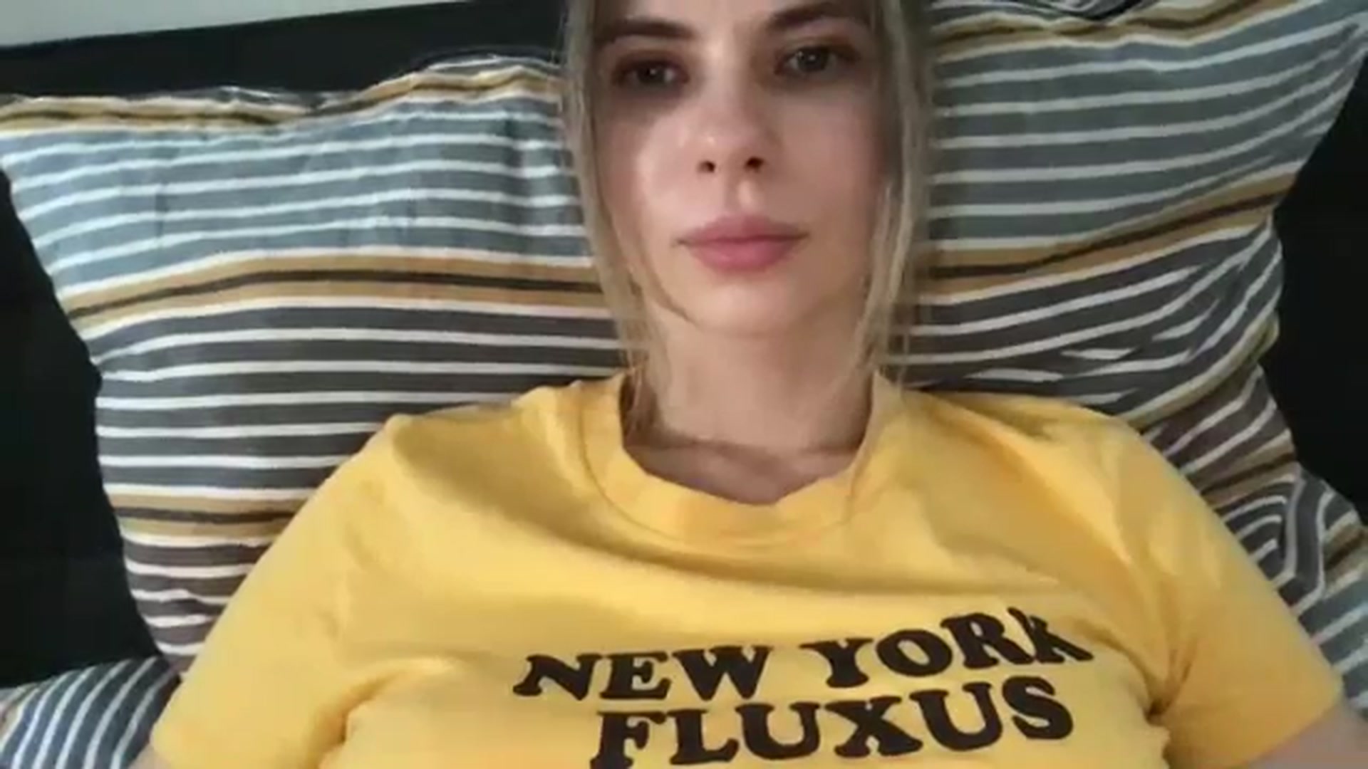 Gallery image thumbnail from neverinmylife's myfreecams stream on, 08/14/2025, 17:18 image 8 of 20