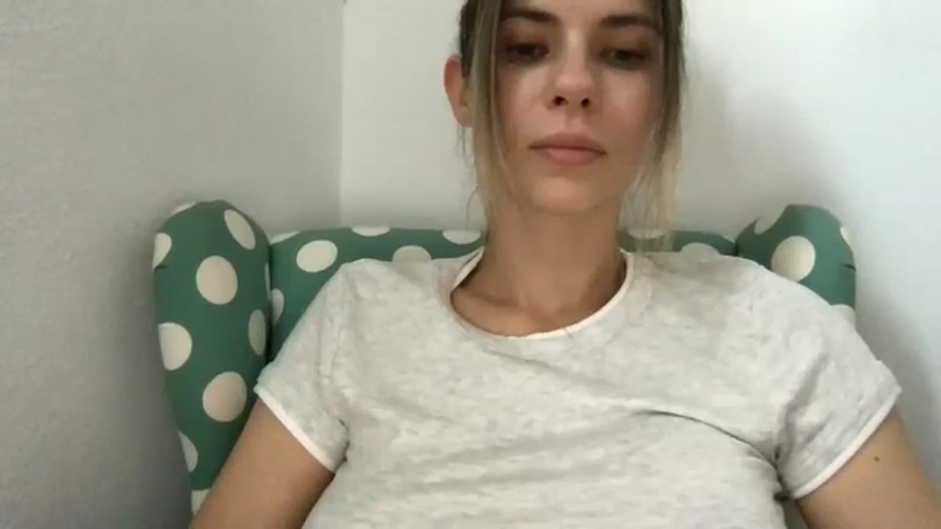Gallery image thumbnail from neverinmylife's myfreecams stream on, 08/24/2025, 17:26 image 14 of 20