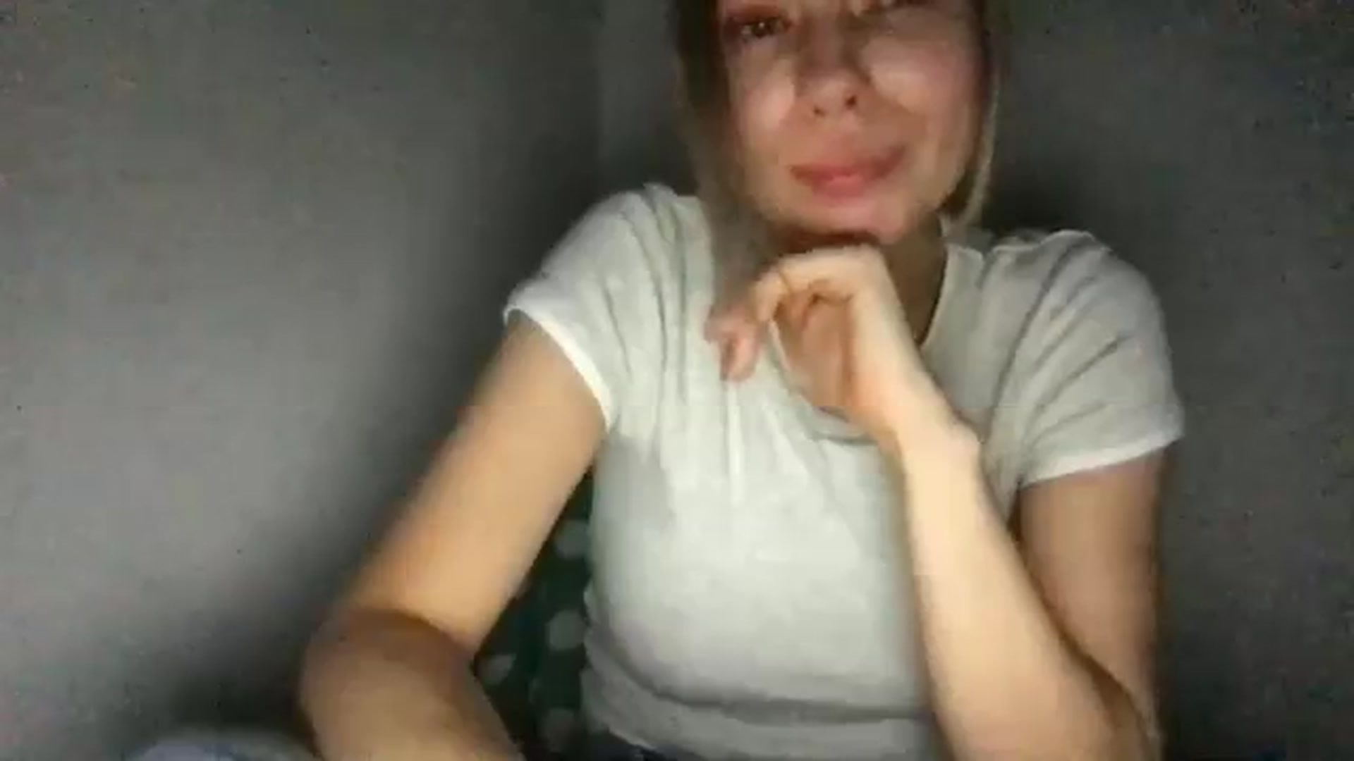 Gallery image thumbnail from neverinmylife's myfreecams stream on, 08/24/2025, 18:51 image 18 of 20