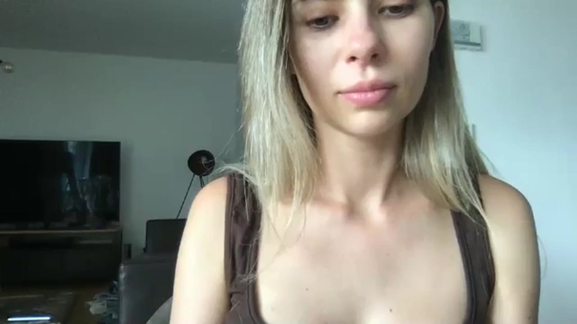 Gallery image thumbnail from neverinmylife's myfreecams stream on, 09/07/2025, 11:44 image 6 of 20