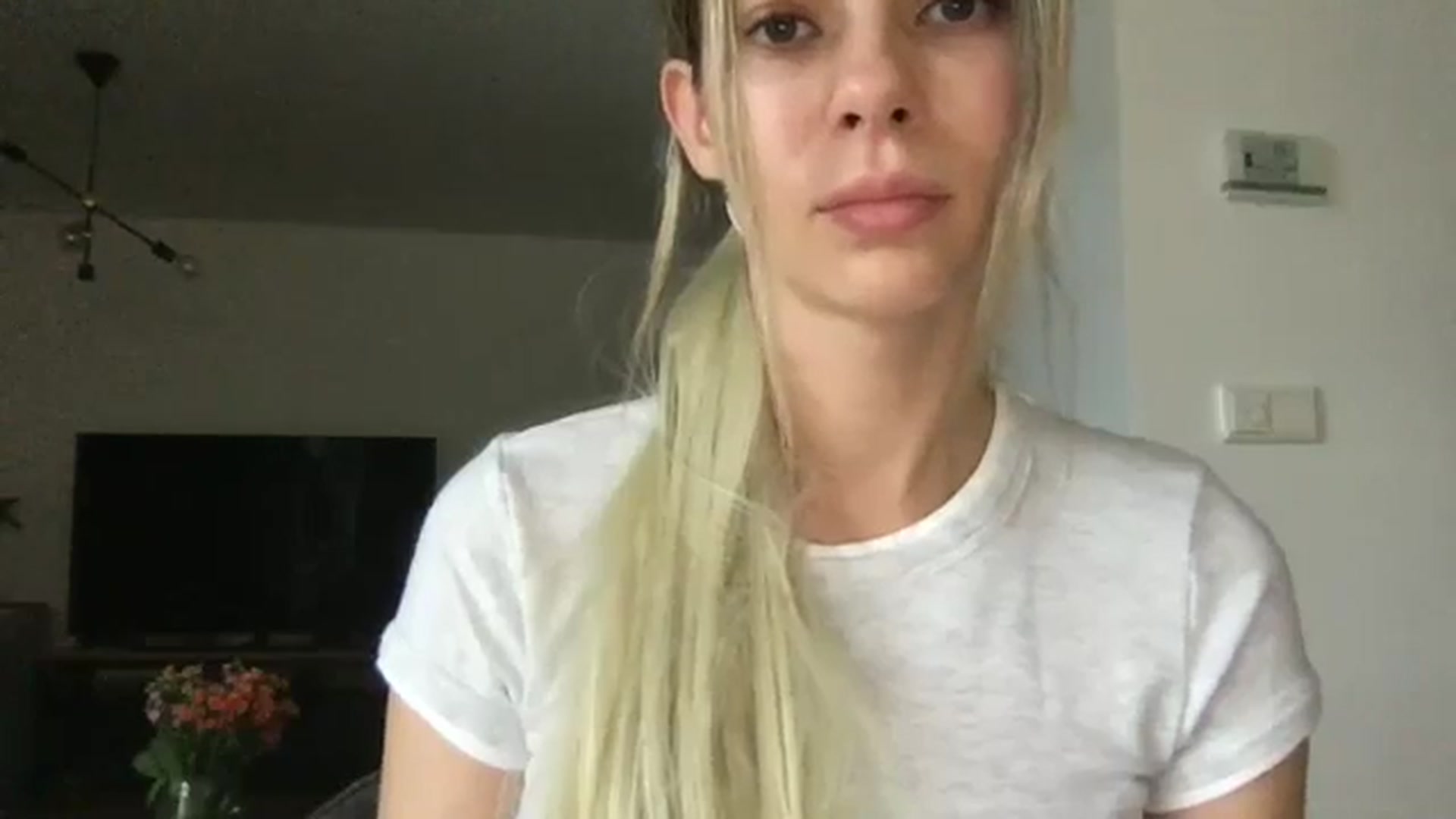 Gallery image thumbnail from neverinmylife's myfreecams stream on, 09/24/2025, 11:47 image 18 of 20