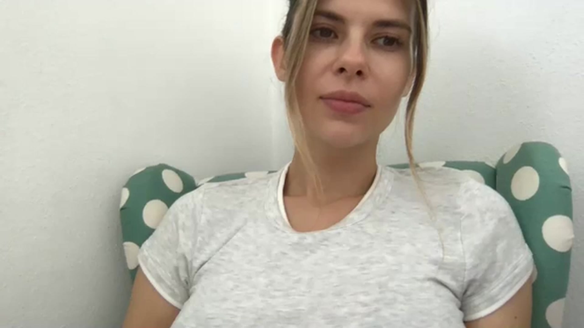 Gallery image thumbnail from neverinmylife's myfreecams stream on, 09/29/2025, 11:52 image 15 of 20
