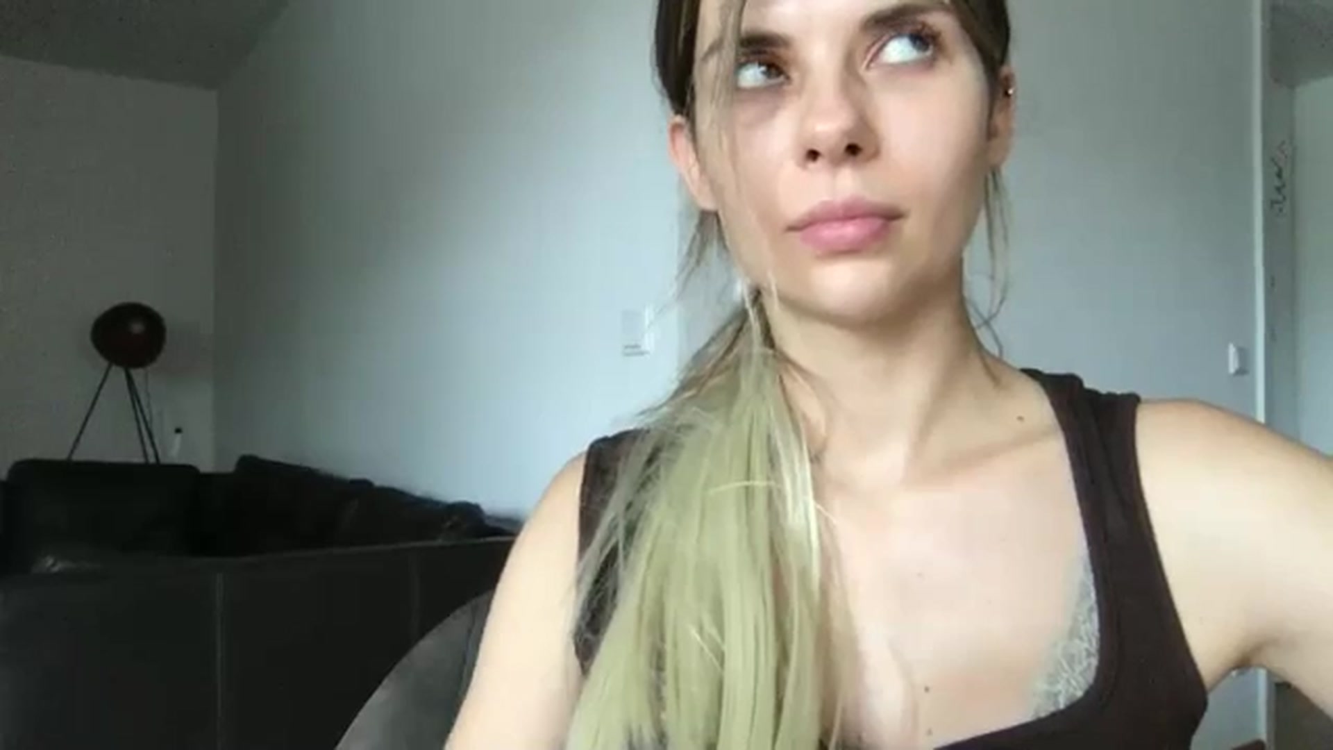 Gallery image thumbnail from neverinmylife's myfreecams stream on, 10/07/2025, 13:15 image 9 of 20