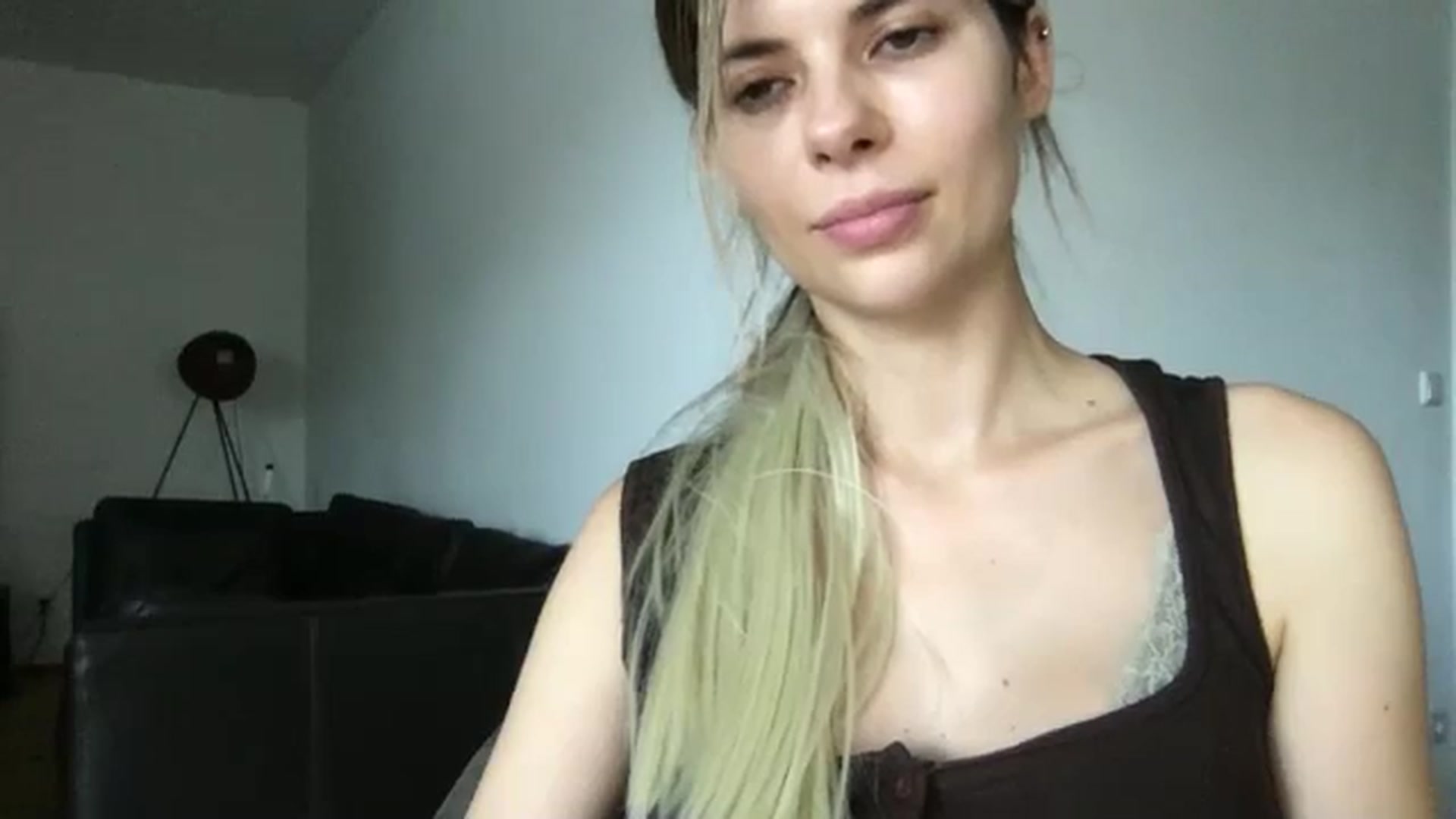 Gallery image thumbnail from neverinmylife's myfreecams stream on, 10/07/2025, 13:15 image 6 of 20