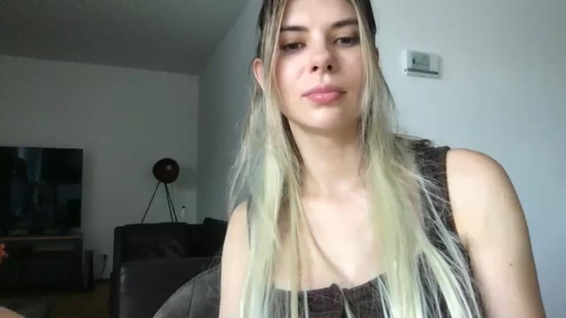 Gallery image thumbnail from neverinmylife's myfreecams stream on, 10/09/2025, 10:12 image 2 of 20