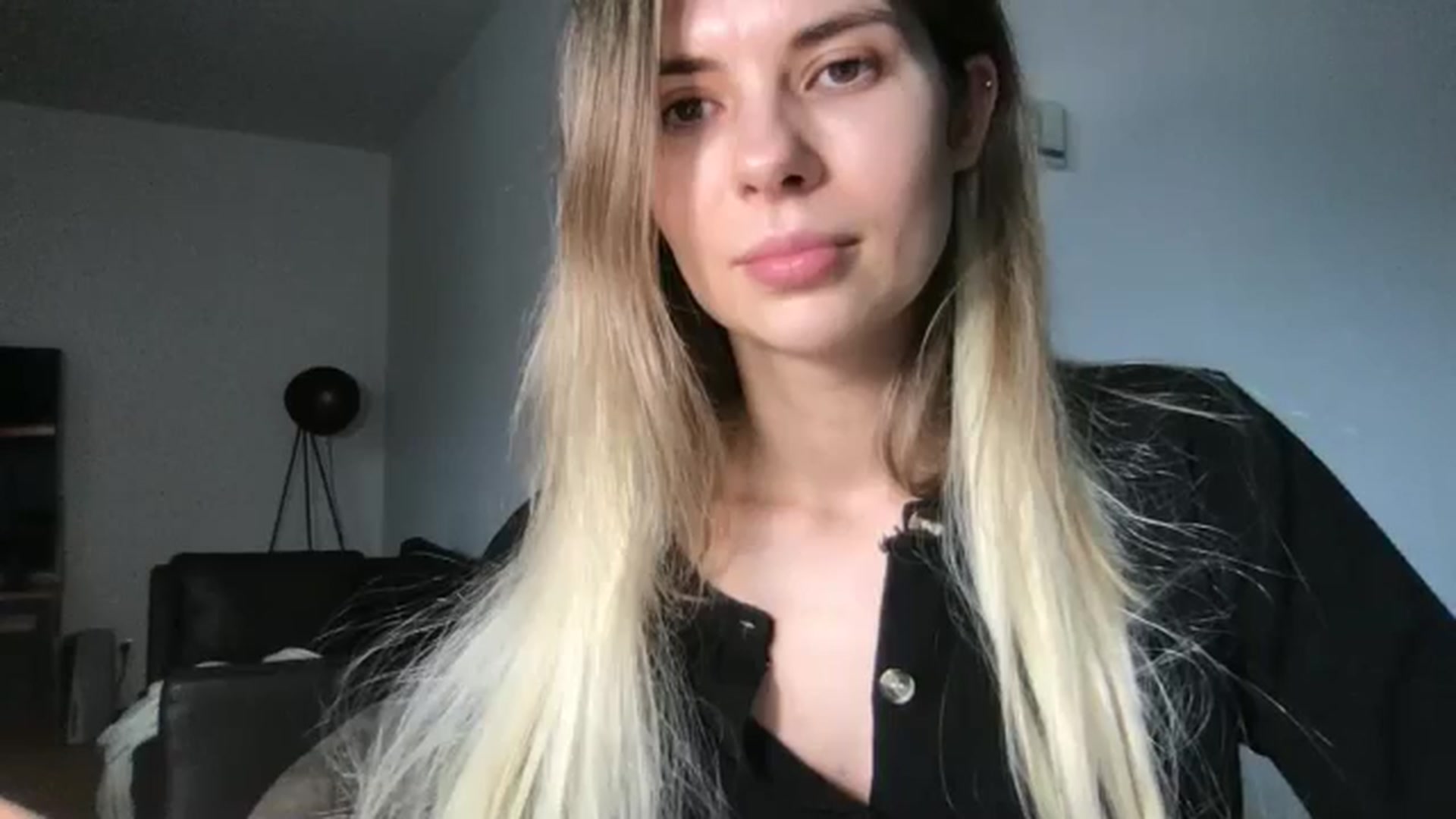 Gallery image thumbnail from neverinmylife's myfreecams stream on, 12/08/2025, 11:21 image 2 of 20
