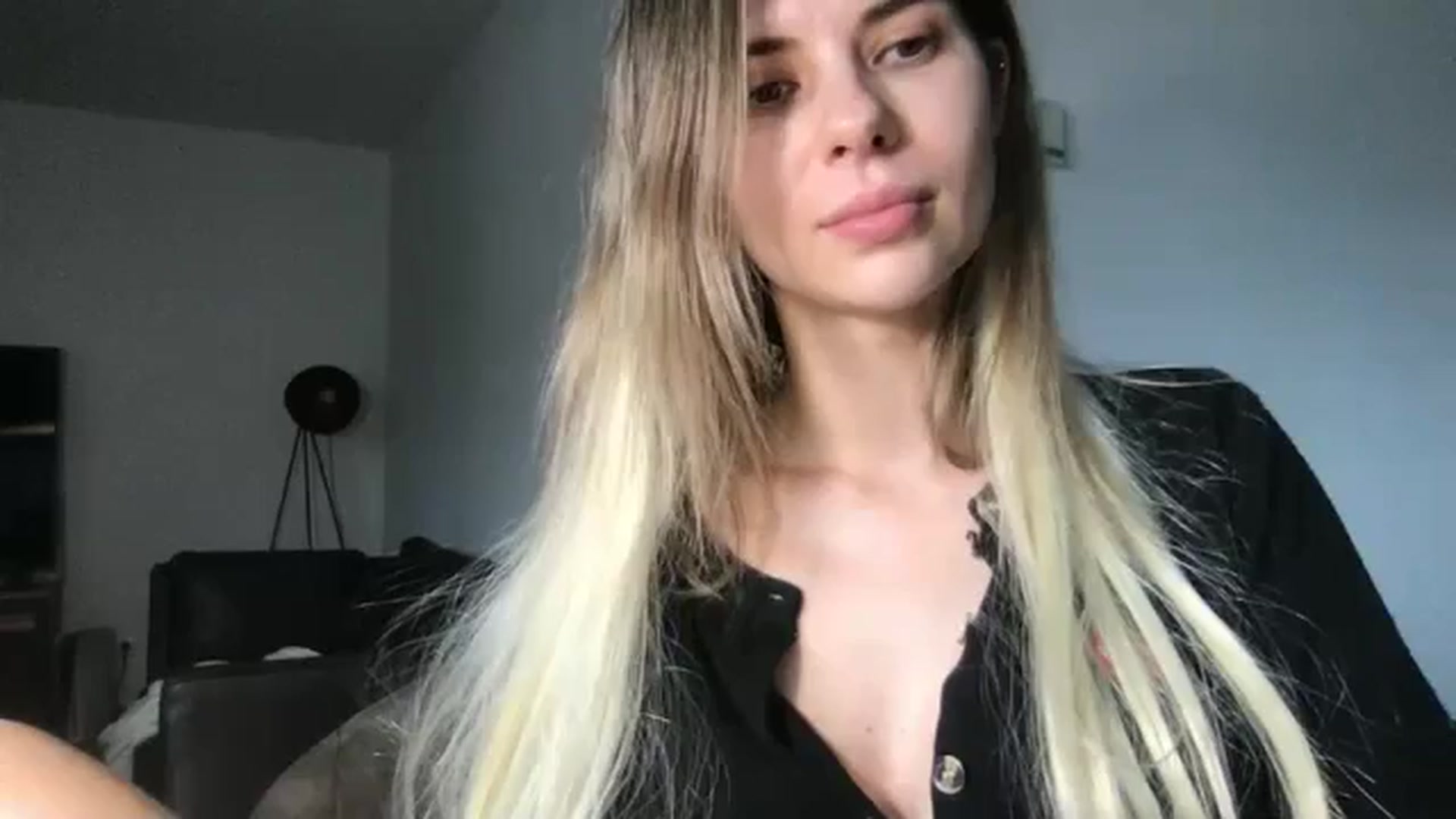 Gallery image thumbnail from neverinmylife's myfreecams stream on, 12/08/2025, 11:21 image 6 of 20