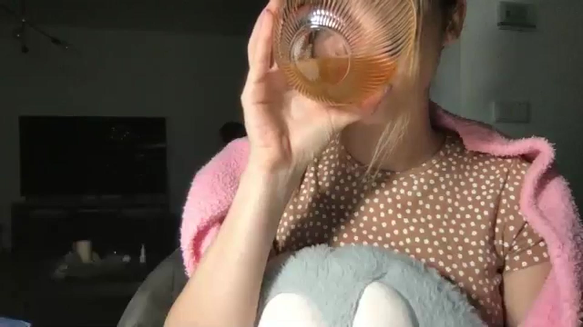 Gallery image thumbnail from neverinmylife's myfreecams stream on, 12/21/2025, 15:30 image 20 of 20