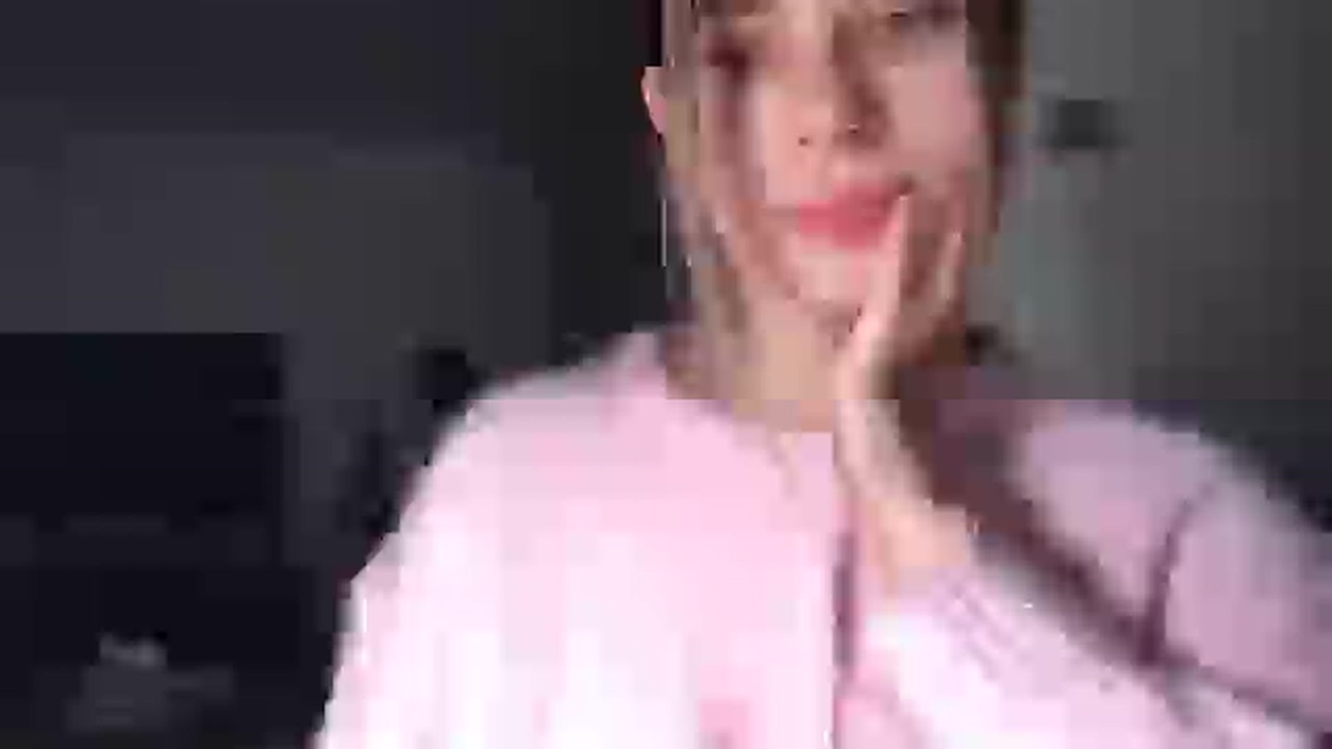 Gallery image thumbnail from neverinmylife's myfreecams stream on, 12/28/2025, 15:34 image 4 of 20