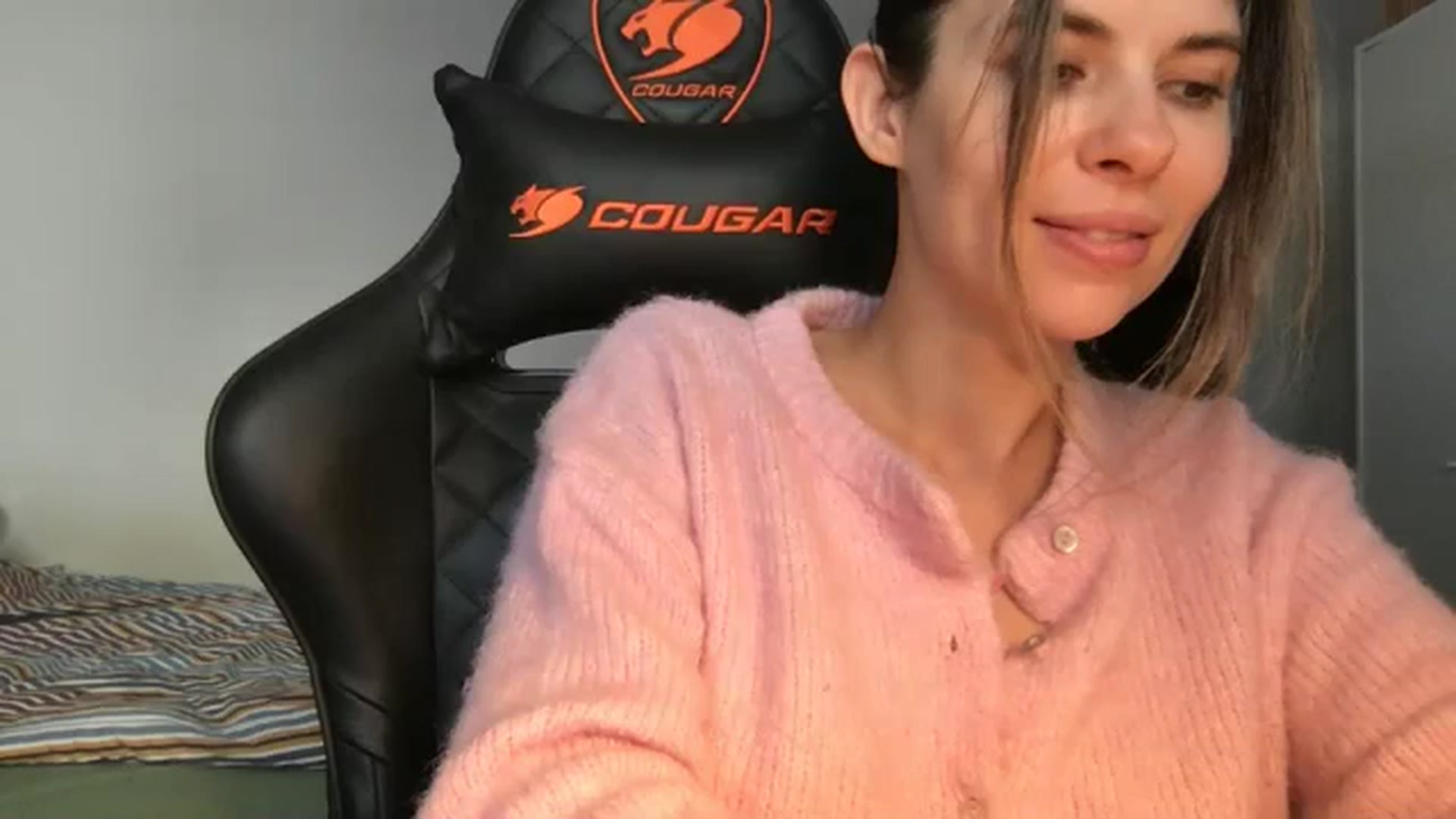 Gallery image thumbnail from neverinmylife's myfreecams stream on, 01/02/2026, 13:16 image 20 of 20