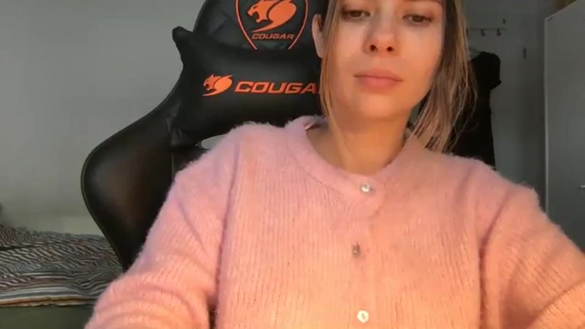 Gallery image thumbnail from neverinmylife's myfreecams stream on, 01/02/2026, 13:16 image 2 of 20