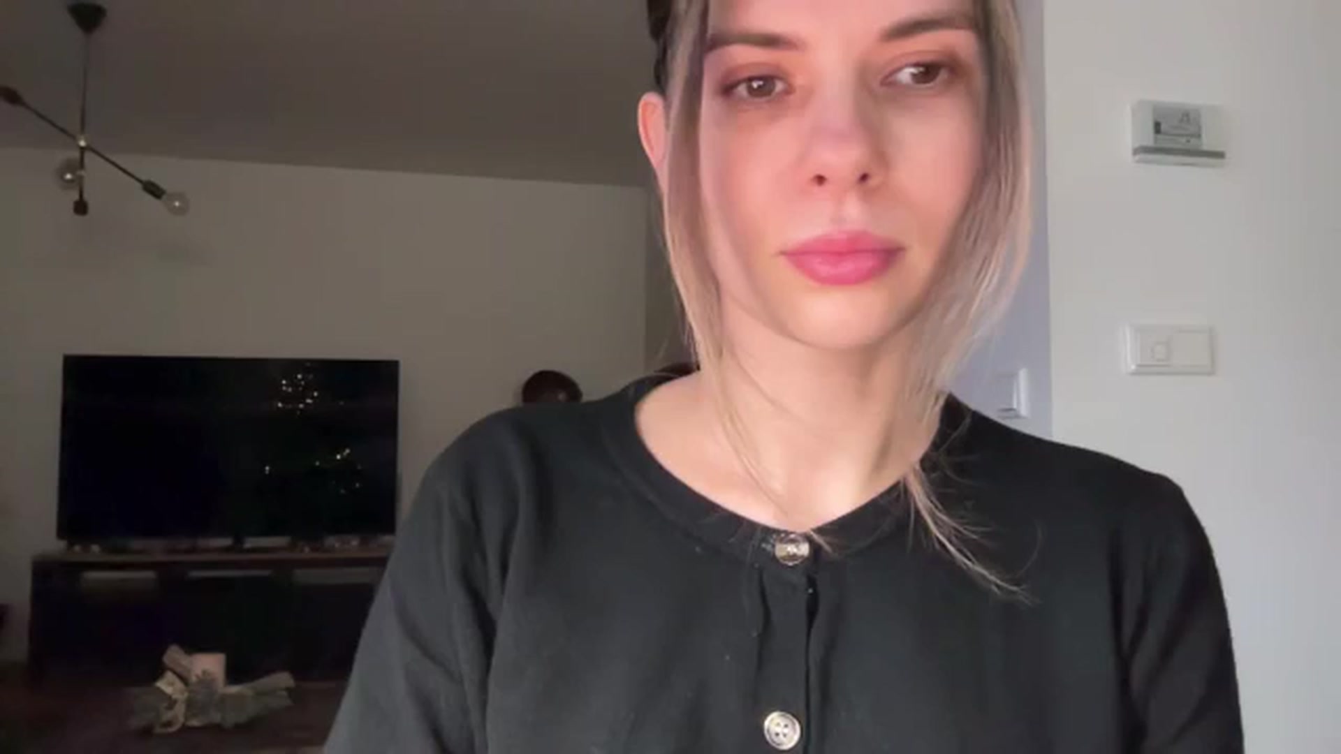 Gallery image thumbnail from neverinmylife's myfreecams stream on, 01/05/2026, 15:53 image 1 of 20