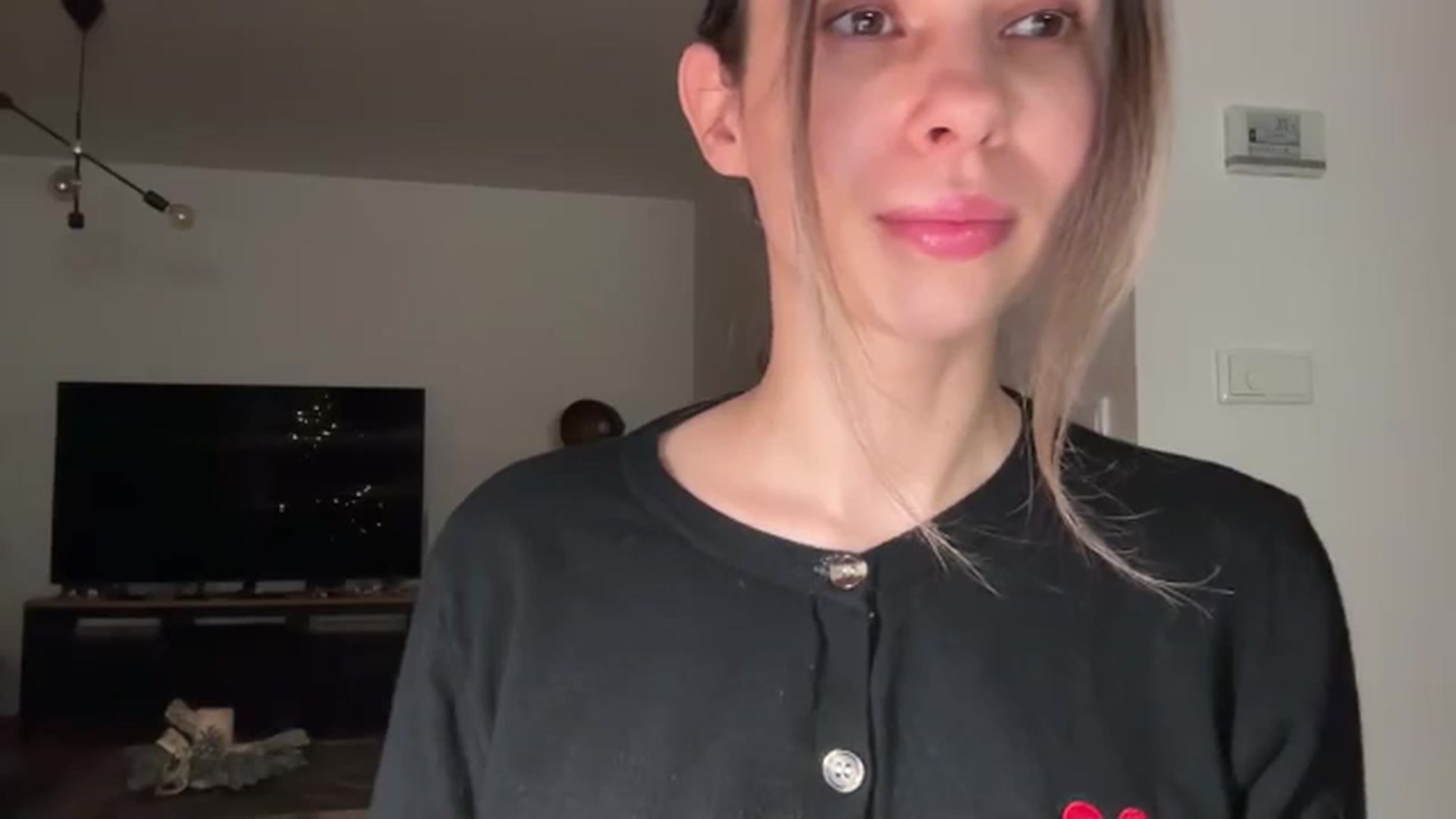 Gallery image thumbnail from neverinmylife's myfreecams stream on, 01/05/2026, 15:53 image 17 of 20