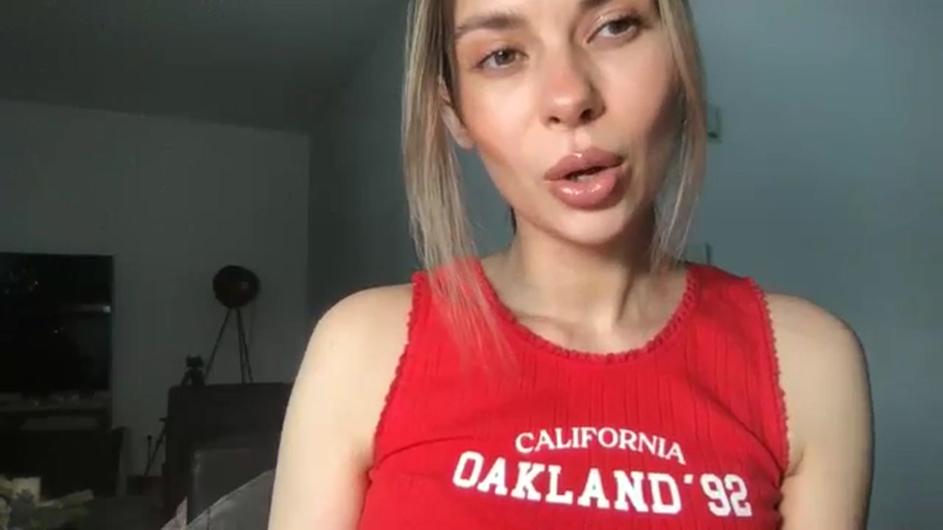 Gallery image thumbnail from neverinmylife's myfreecams stream on, 01/08/2026, 13:22 image 2 of 20