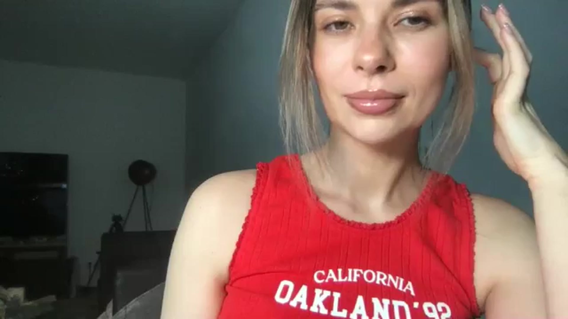 Gallery image thumbnail from neverinmylife's myfreecams stream on, 01/08/2026, 13:22 image 3 of 20