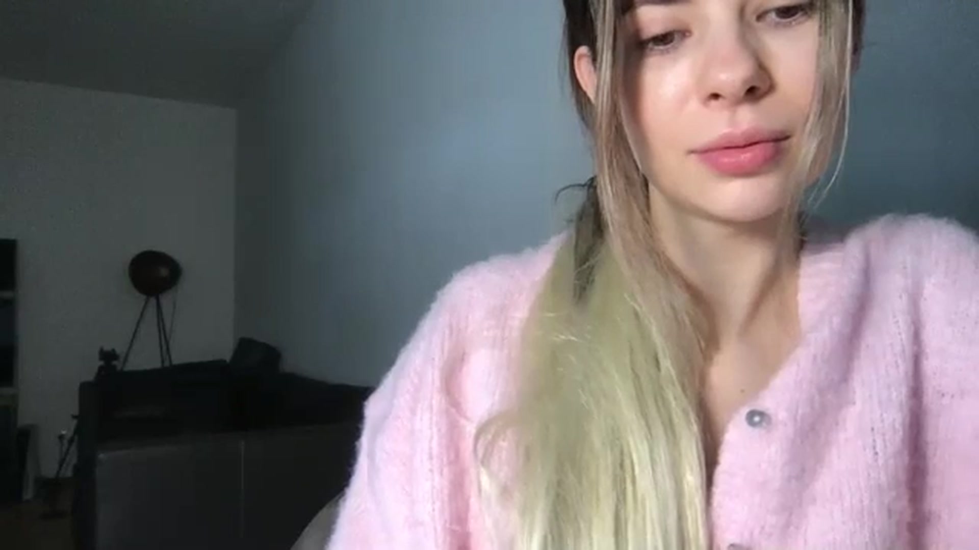 Gallery image thumbnail from neverinmylife's myfreecams stream on, 01/10/2026, 12:20 image 2 of 20