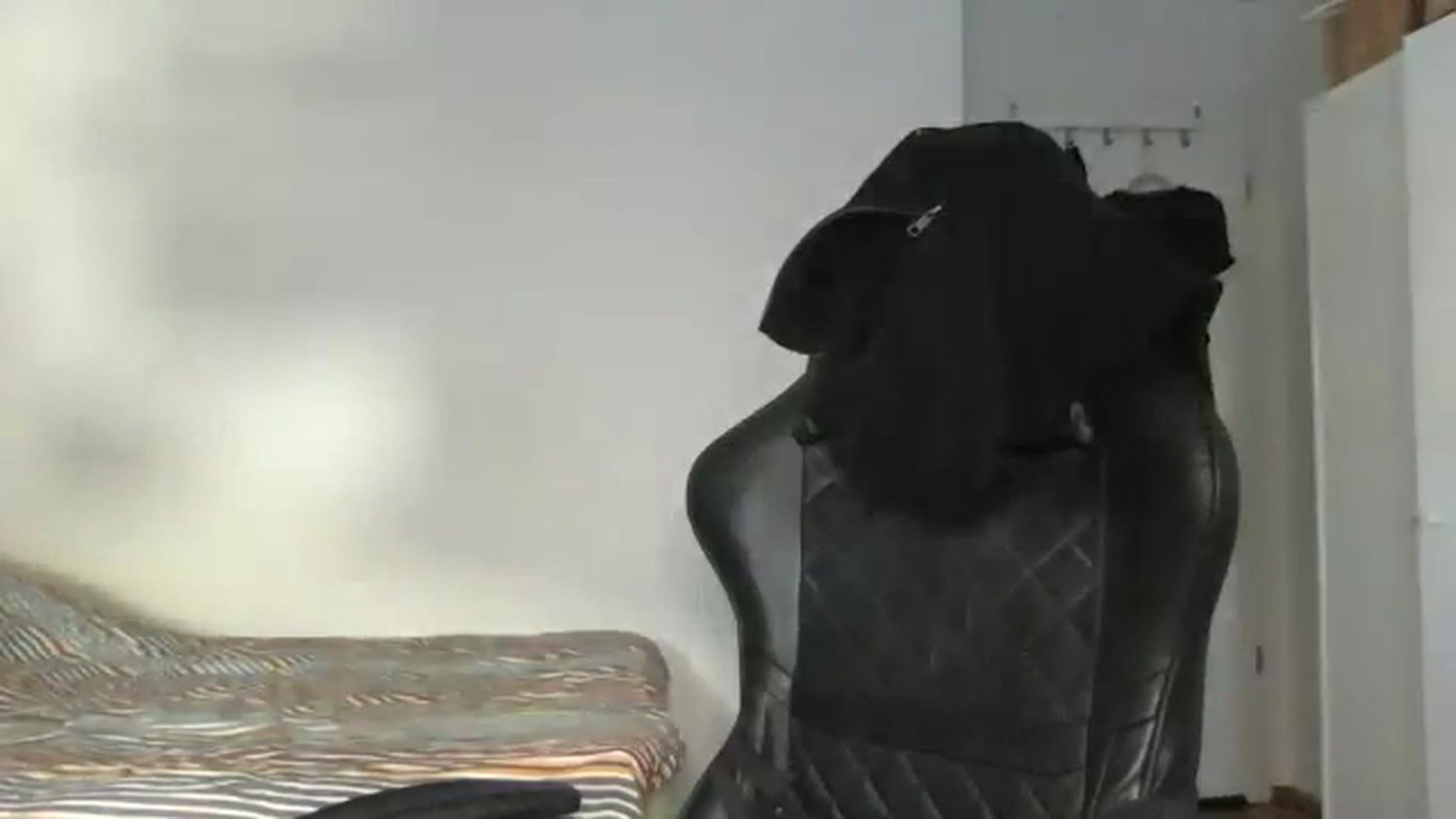 Gallery image thumbnail from neverinmylife's myfreecams stream on, 01/11/2026, 13:37 image 2 of 20