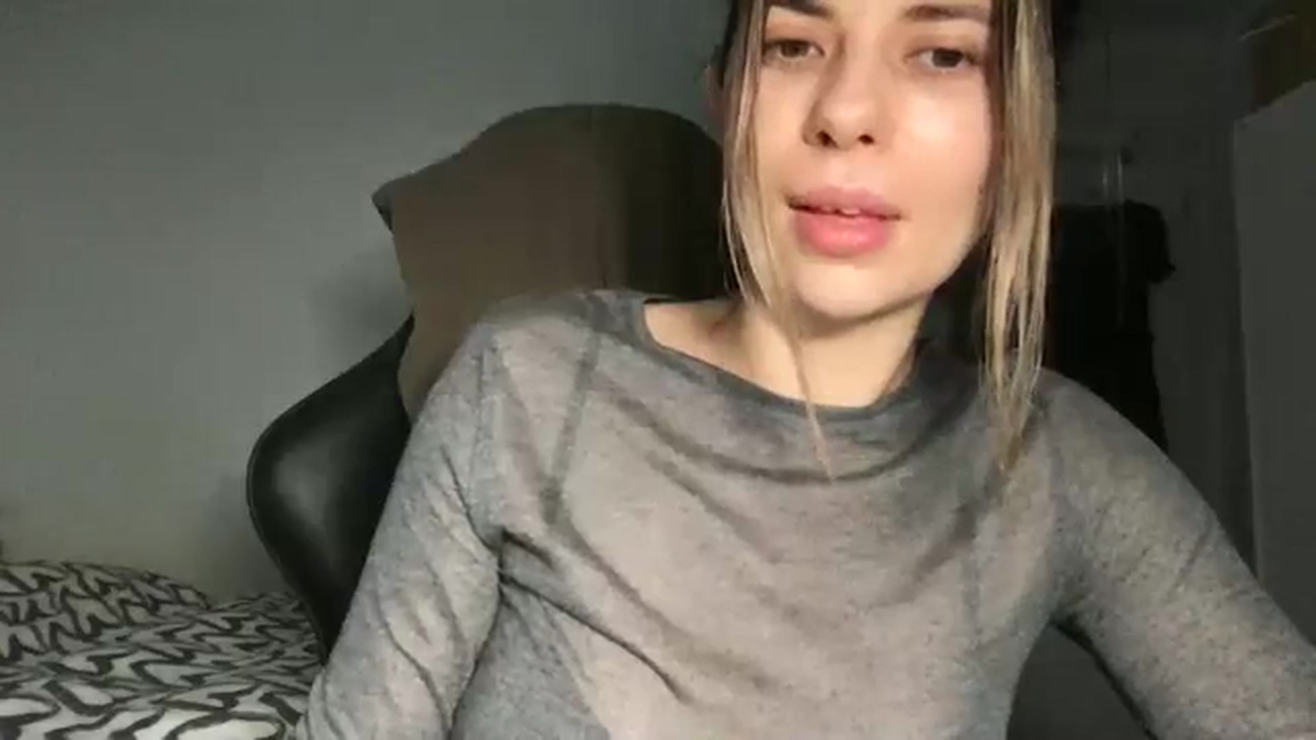 Gallery image thumbnail from neverinmylife's myfreecams stream on, 01/17/2026, 13:46 image 18 of 20