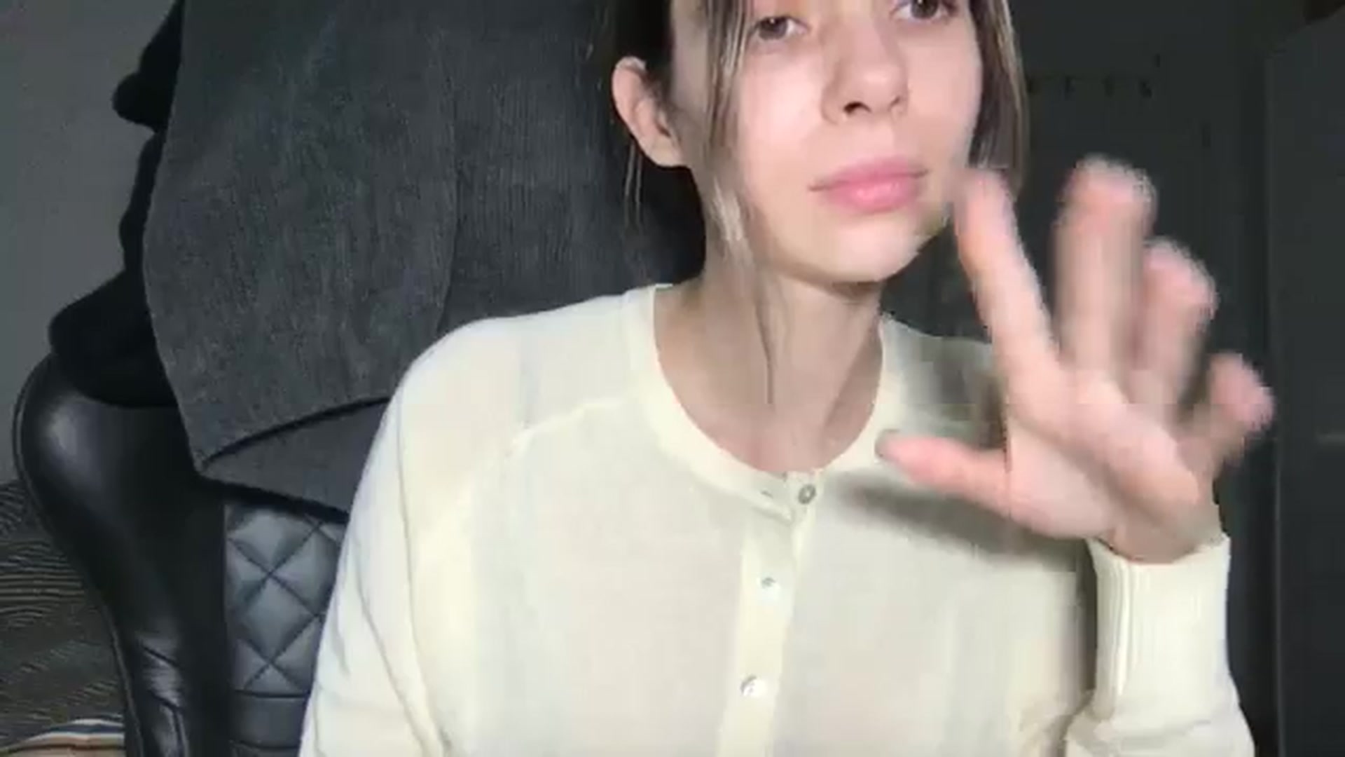Gallery image thumbnail from neverinmylife's myfreecams stream on, 01/22/2026, 14:37 image 9 of 20