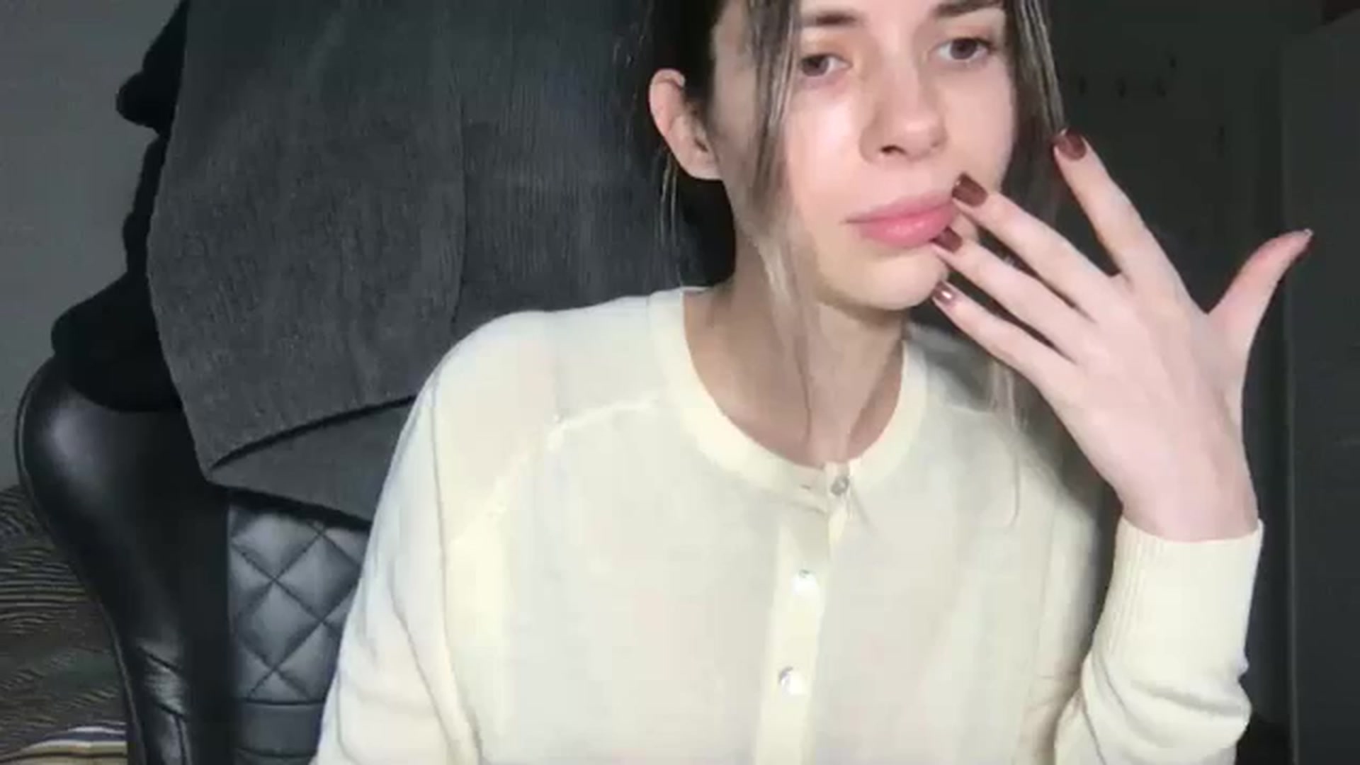 Gallery image thumbnail from neverinmylife's myfreecams stream on, 01/22/2026, 14:37 image 11 of 20