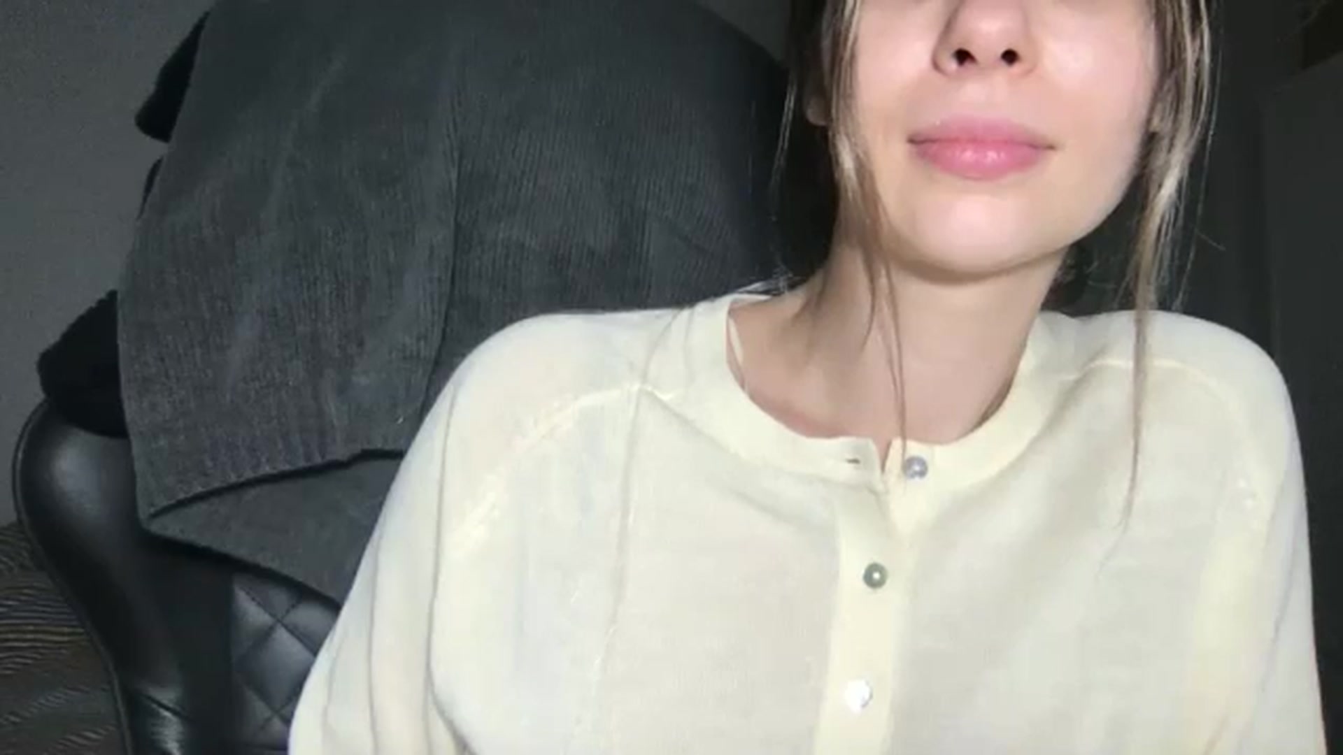 Gallery image thumbnail from neverinmylife's myfreecams stream on, 01/22/2026, 15:11 image 16 of 20