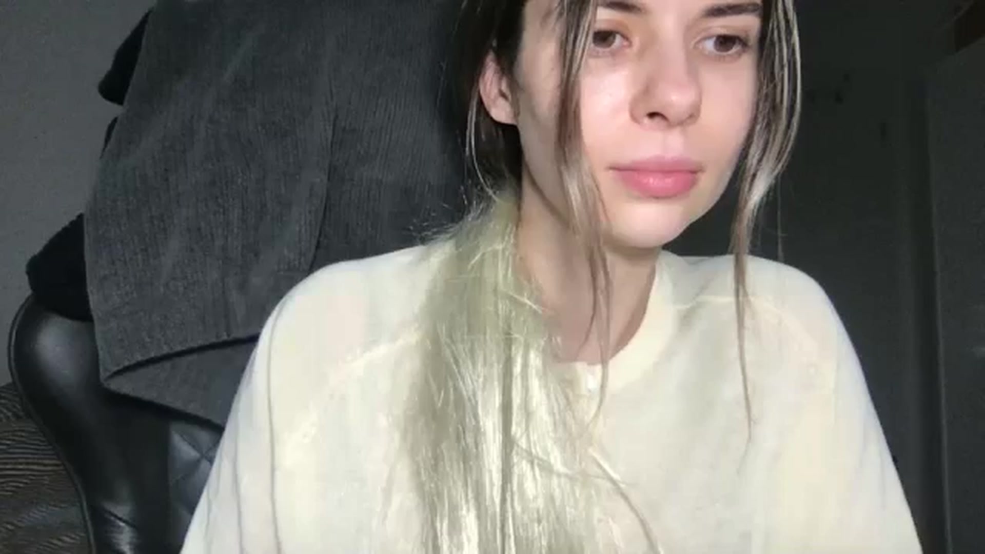 Gallery image thumbnail from neverinmylife's myfreecams stream on, 01/22/2026, 15:11 image 9 of 20