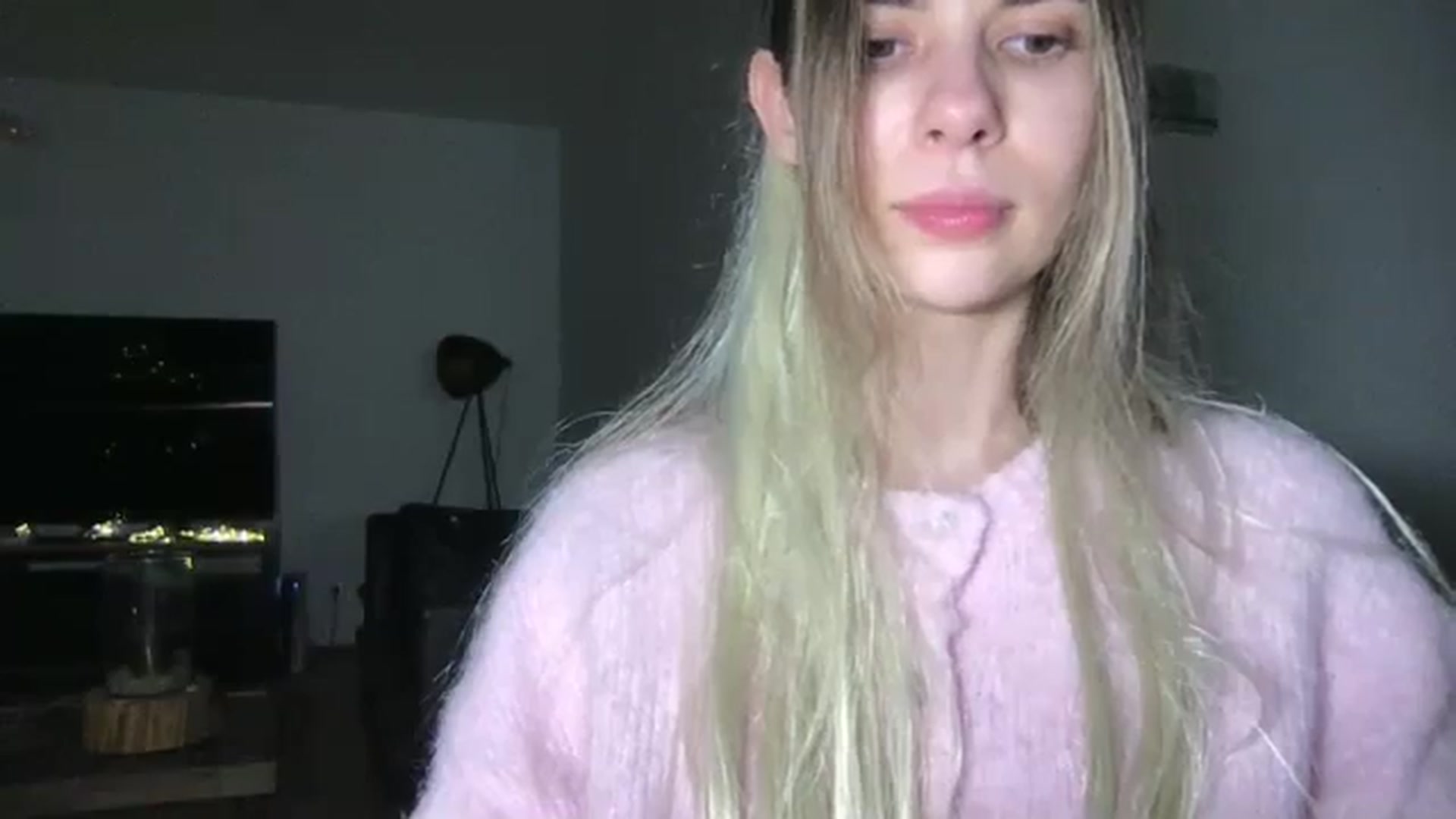 Gallery image thumbnail from neverinmylife's myfreecams stream on, 01/31/2026, 17:36 image 10 of 20