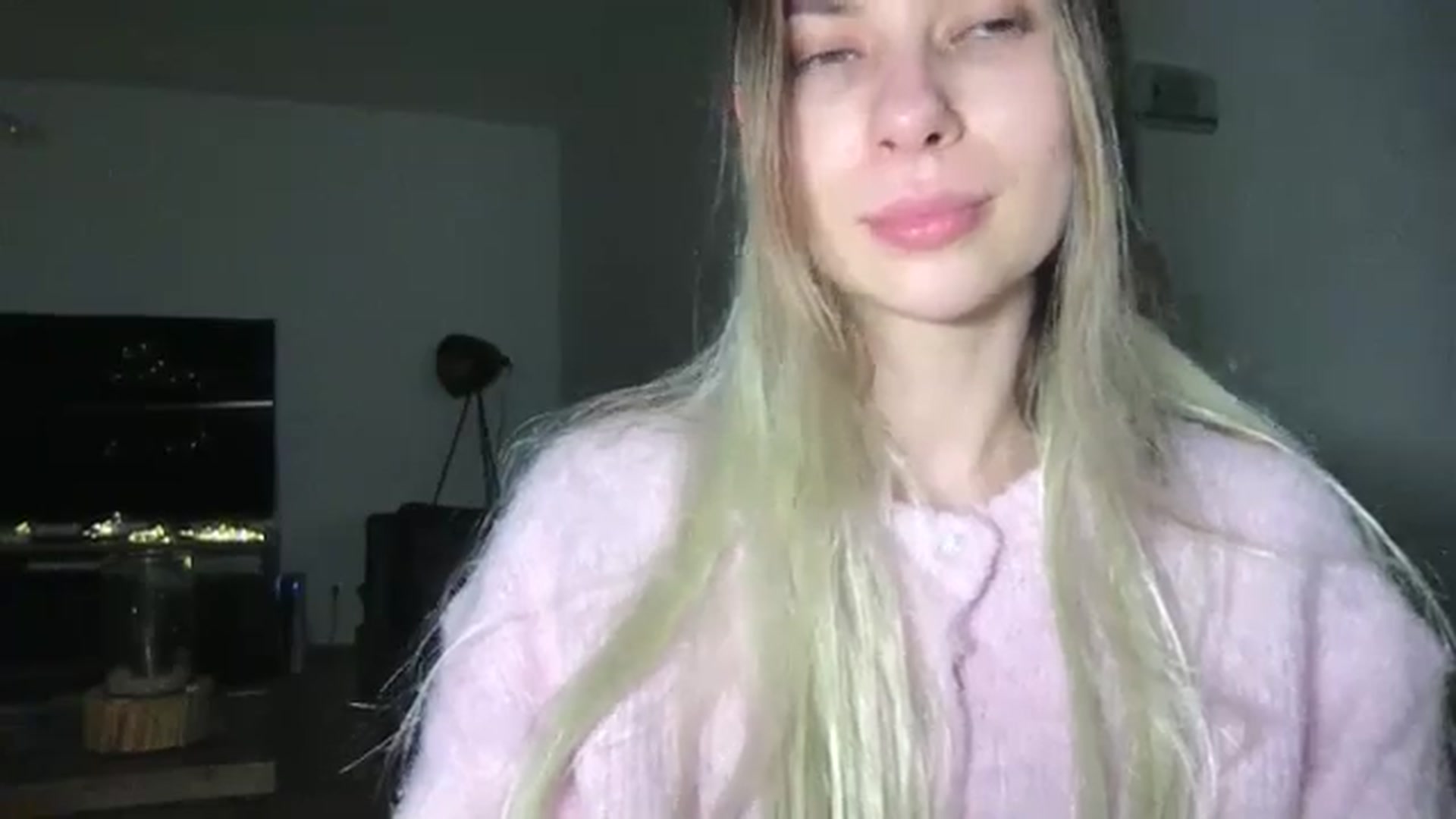Gallery image thumbnail from neverinmylife's myfreecams stream on, 01/31/2026, 17:36 image 6 of 20